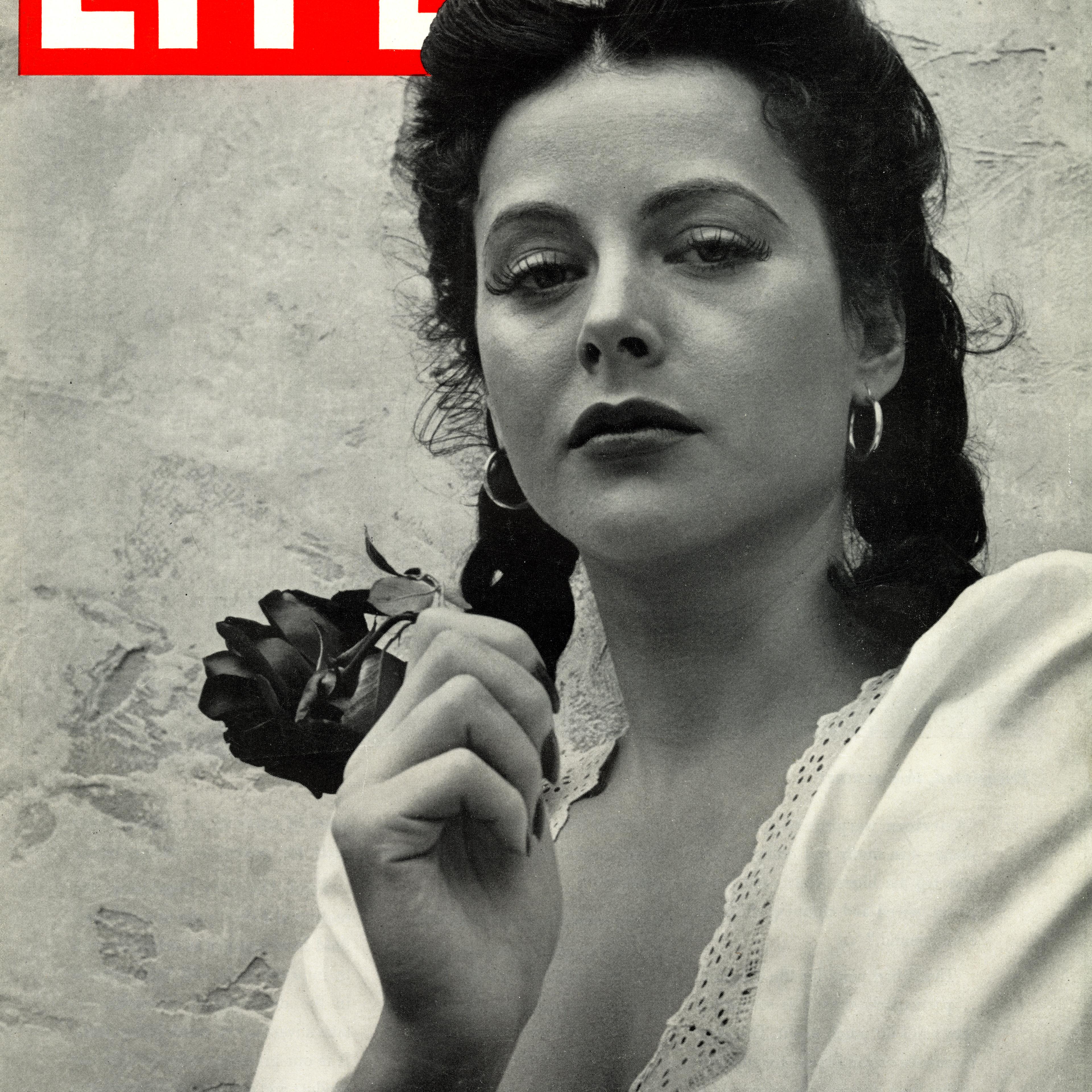 Hedy Lamarr, 1942