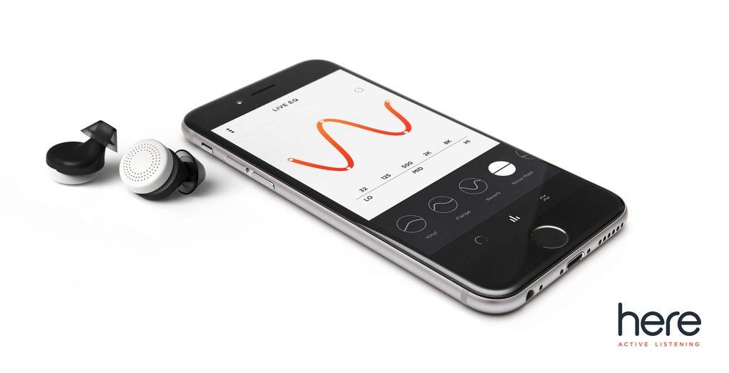render_buds-and-phone_1024
