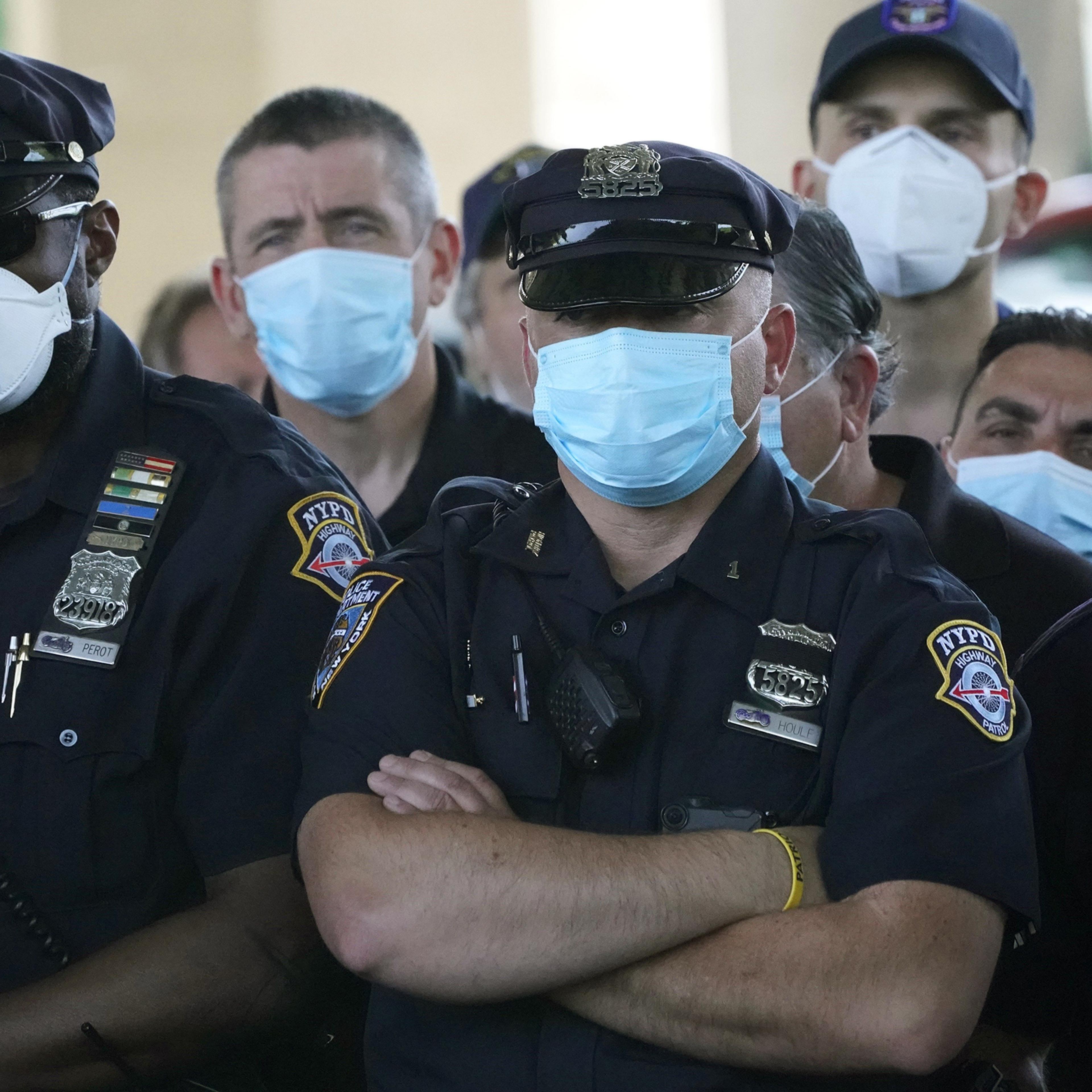 US-POLITICS-UNREST-POLICE