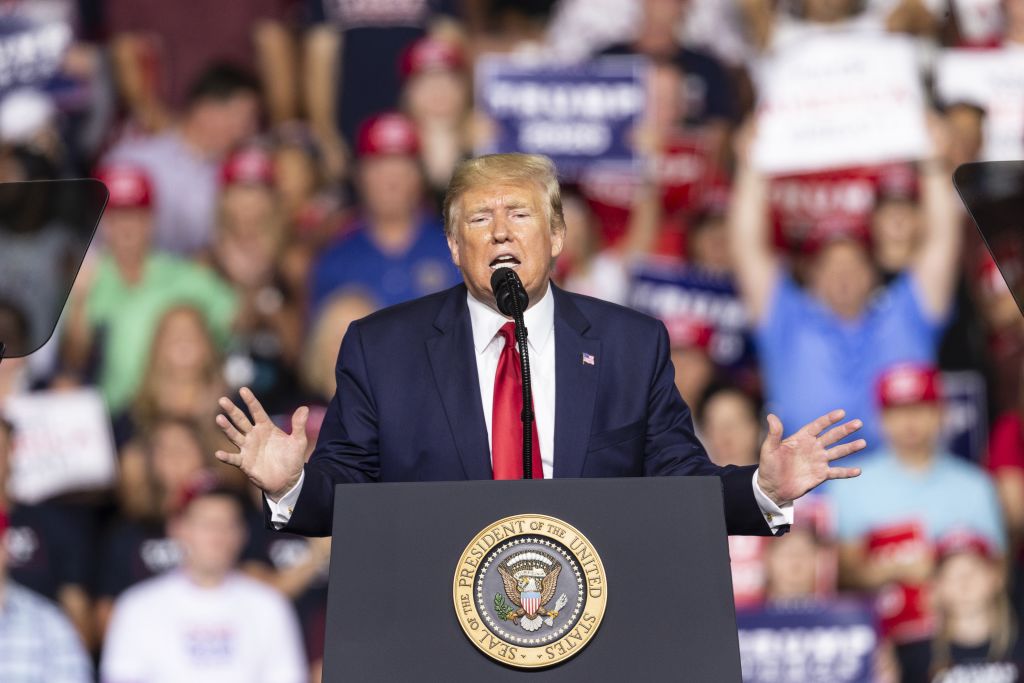 Independents Are Losing Confidence in the Economy. That's Bad News for President Trump