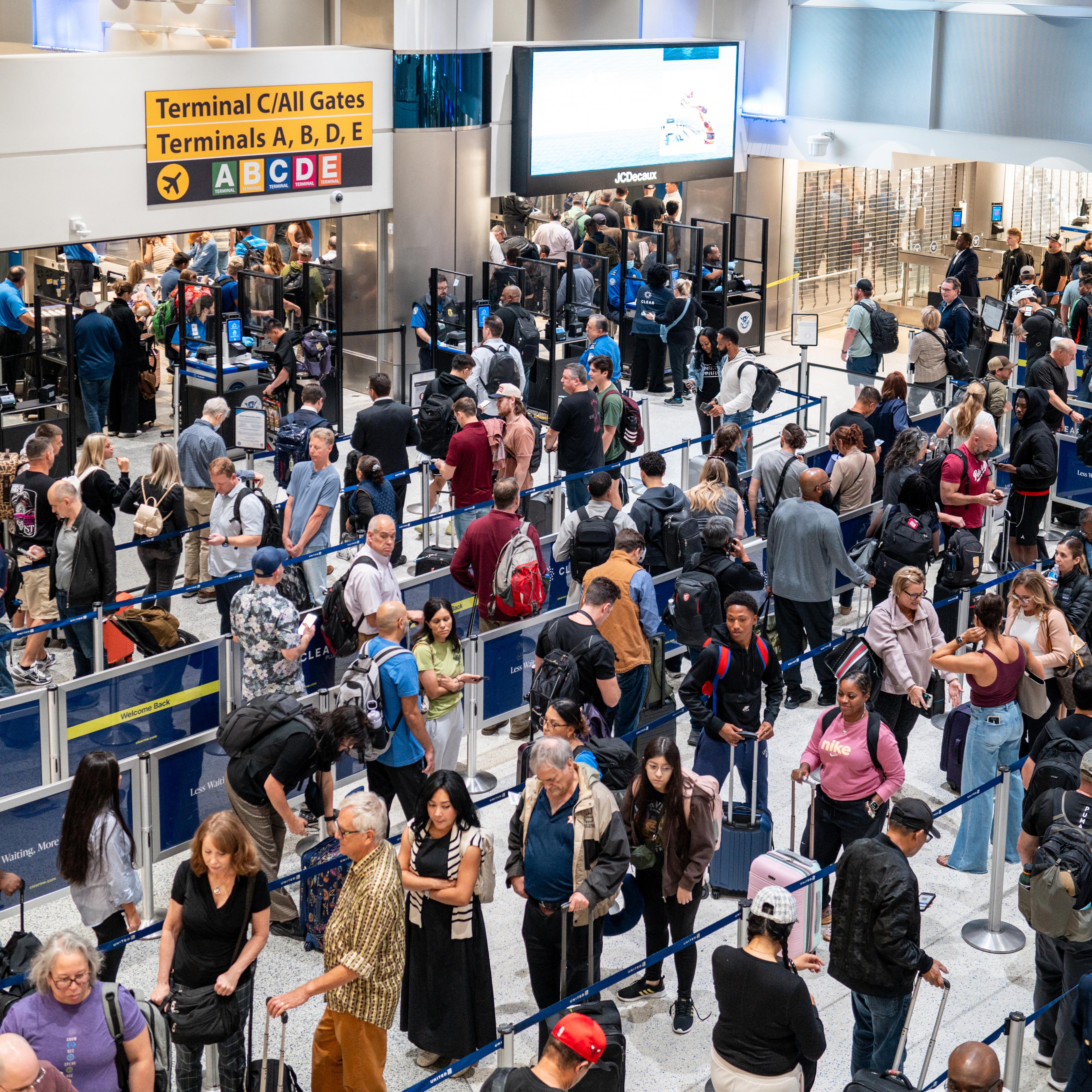 FAA Targets 40 "High-Volume" US Airports For Flight Cuts Amid Government Shutdown
