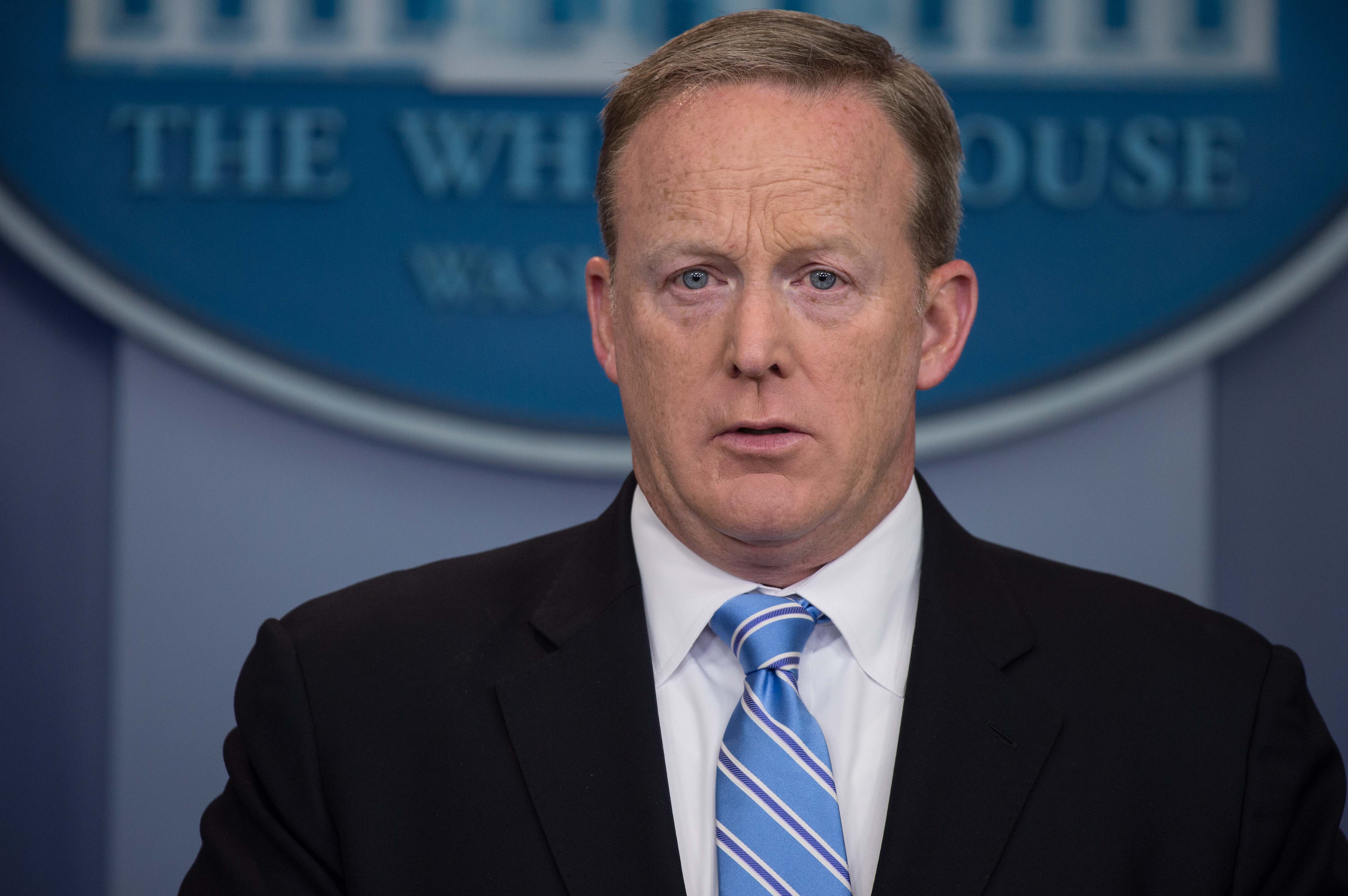 US-POLITICS-SPICER