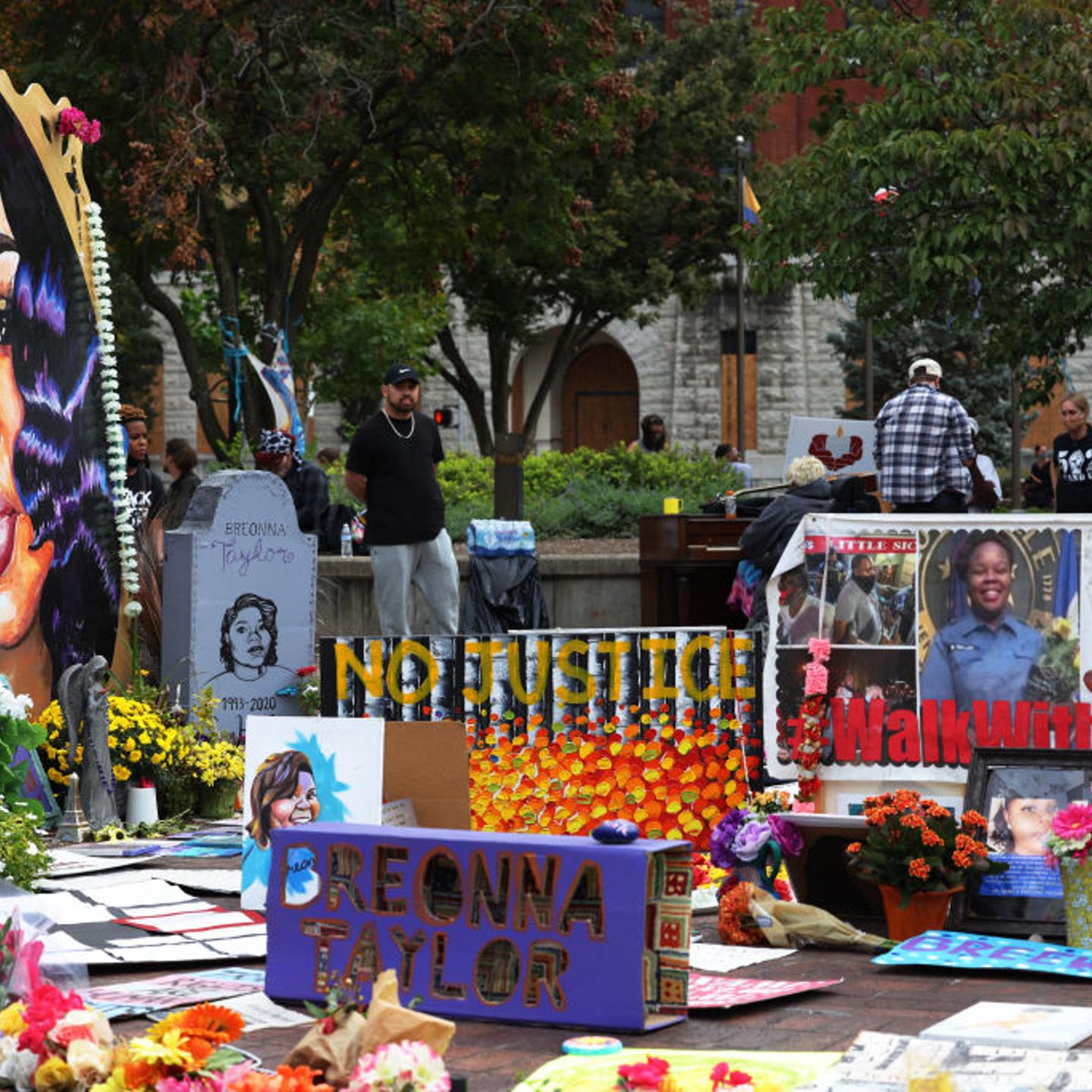 People gather at Breonna Taylor memorial in Jefferson Square Park as they prepare to march for the third day since the release of the grand jury report on September 26, 2020 in Louisville, Kentucky.