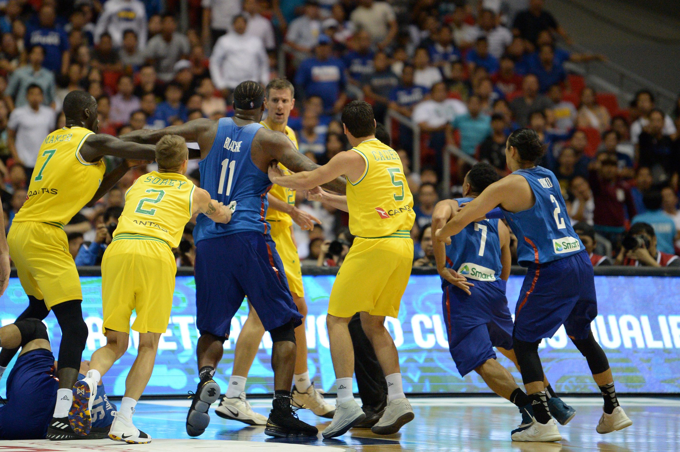 BASKET-WC-PHI-AUS