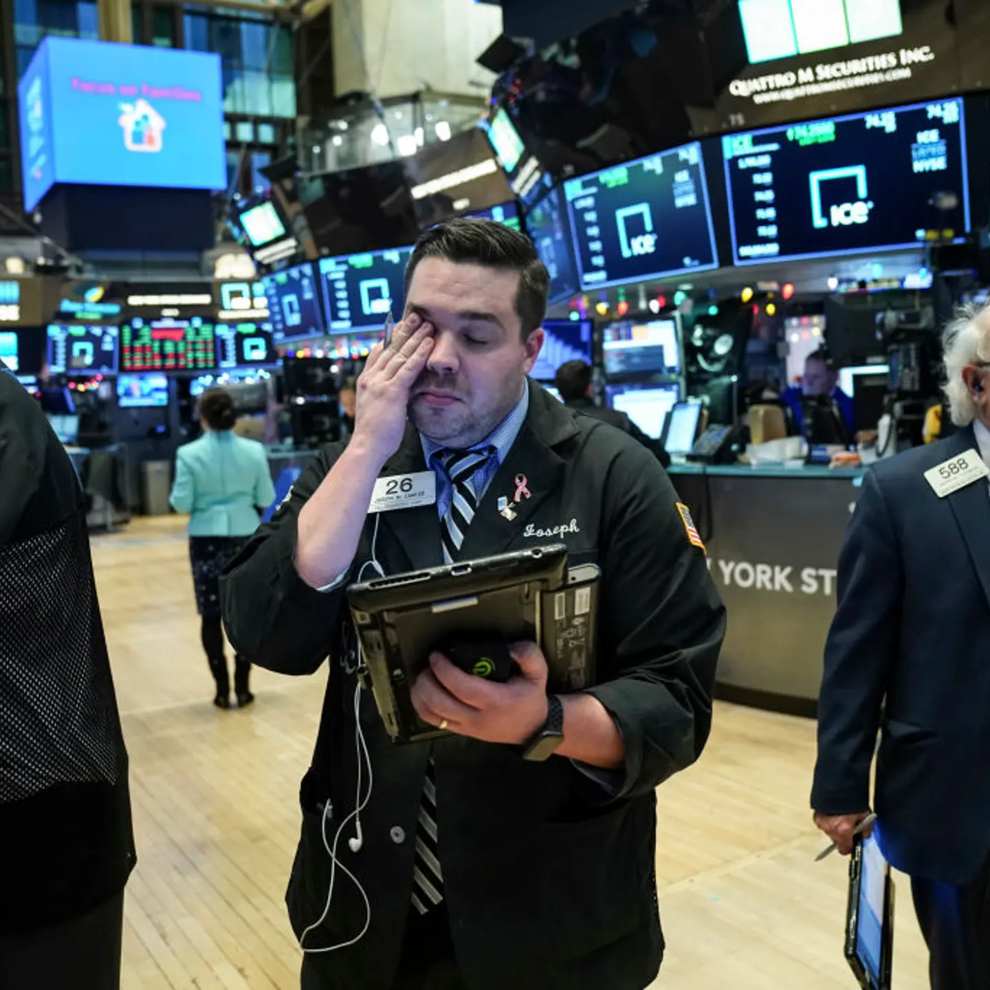 One Day After Record Gains, Markets Return To Familiar Volatility