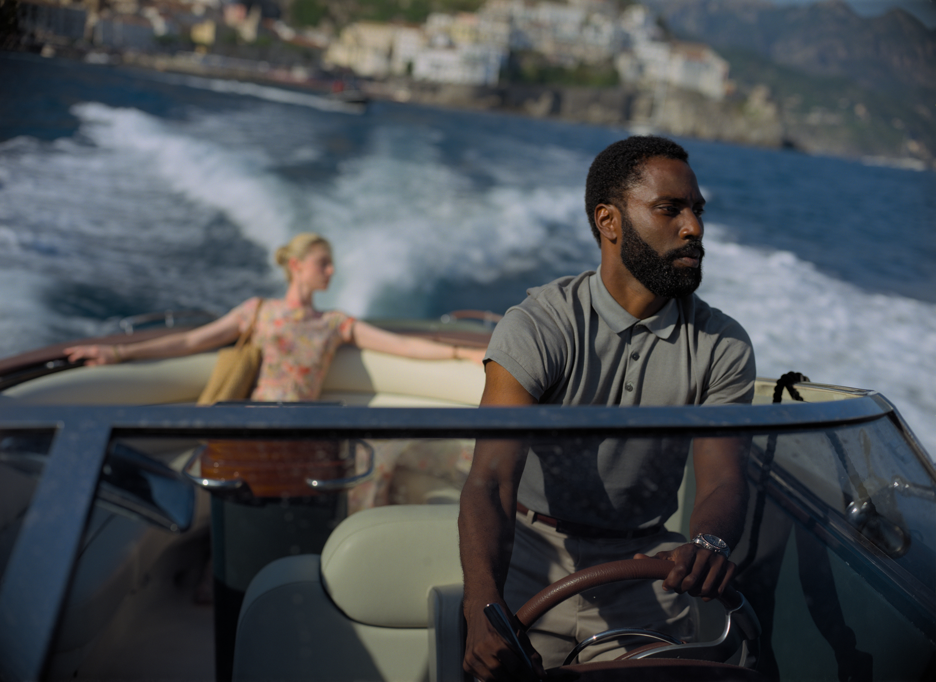 Film-Tenet Delayed