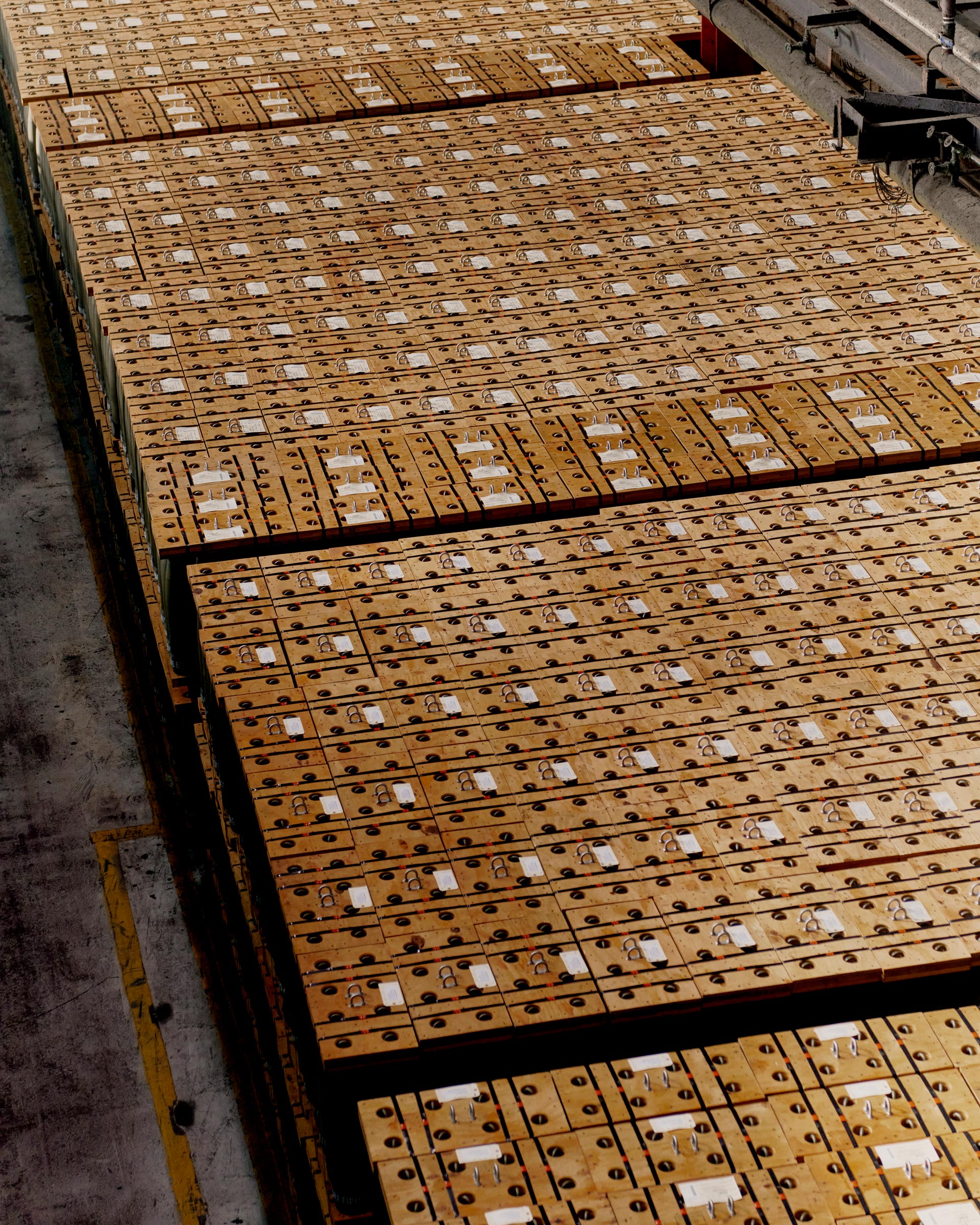 Inside the US Army Plant Making Artillery Shells for Ukraine