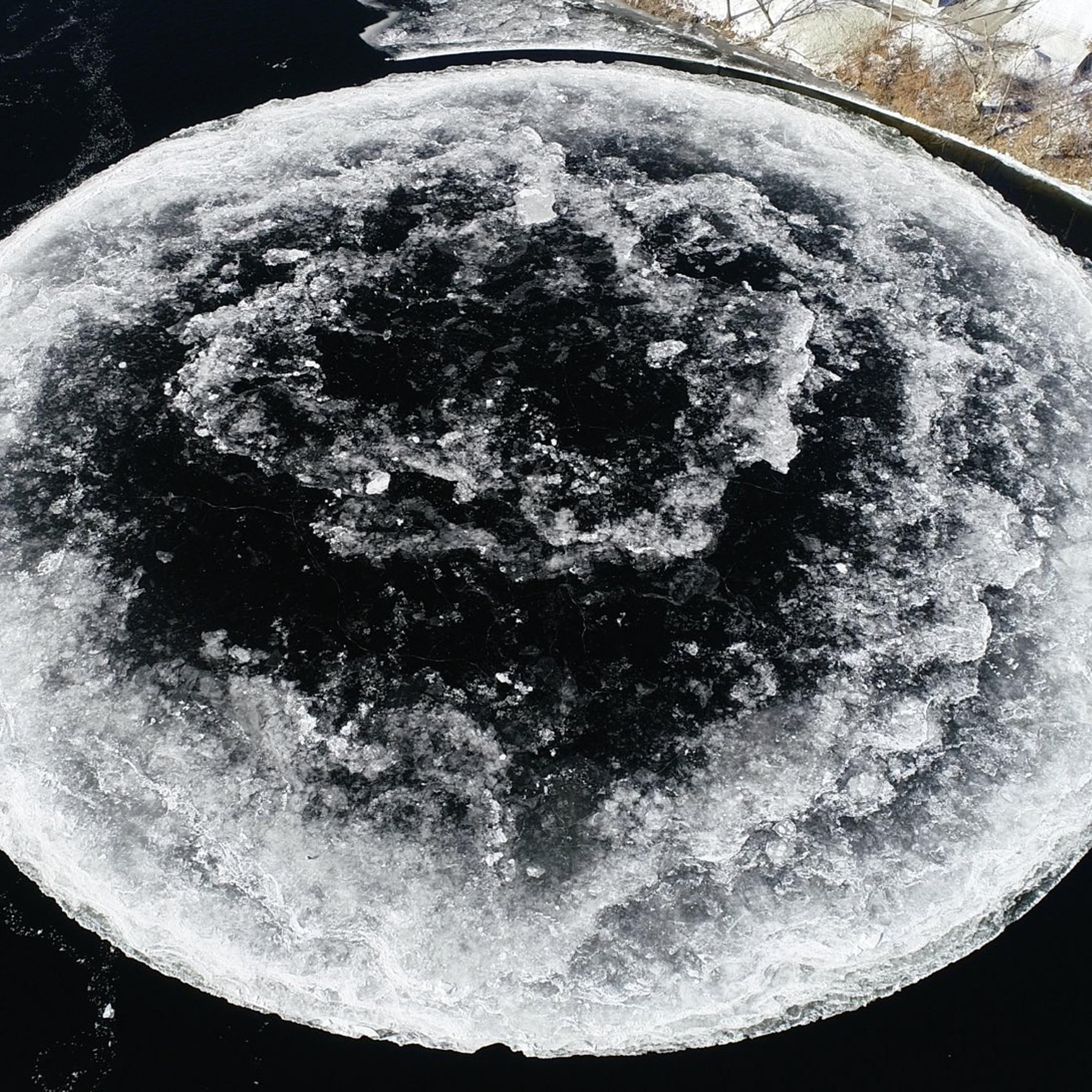 Maine Ice Circle