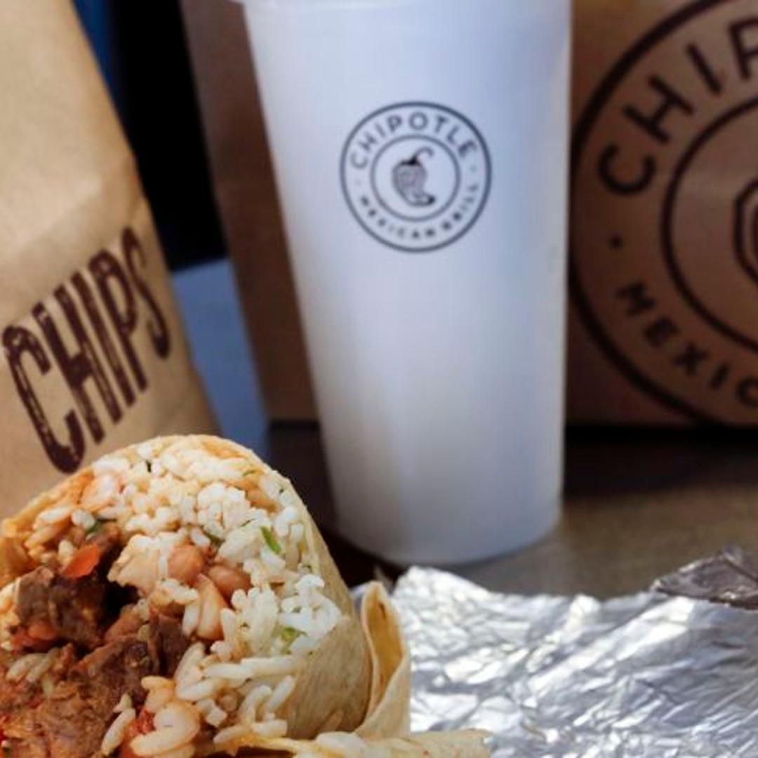 A Chipotle Restaurant Ahead Of Earnings Data