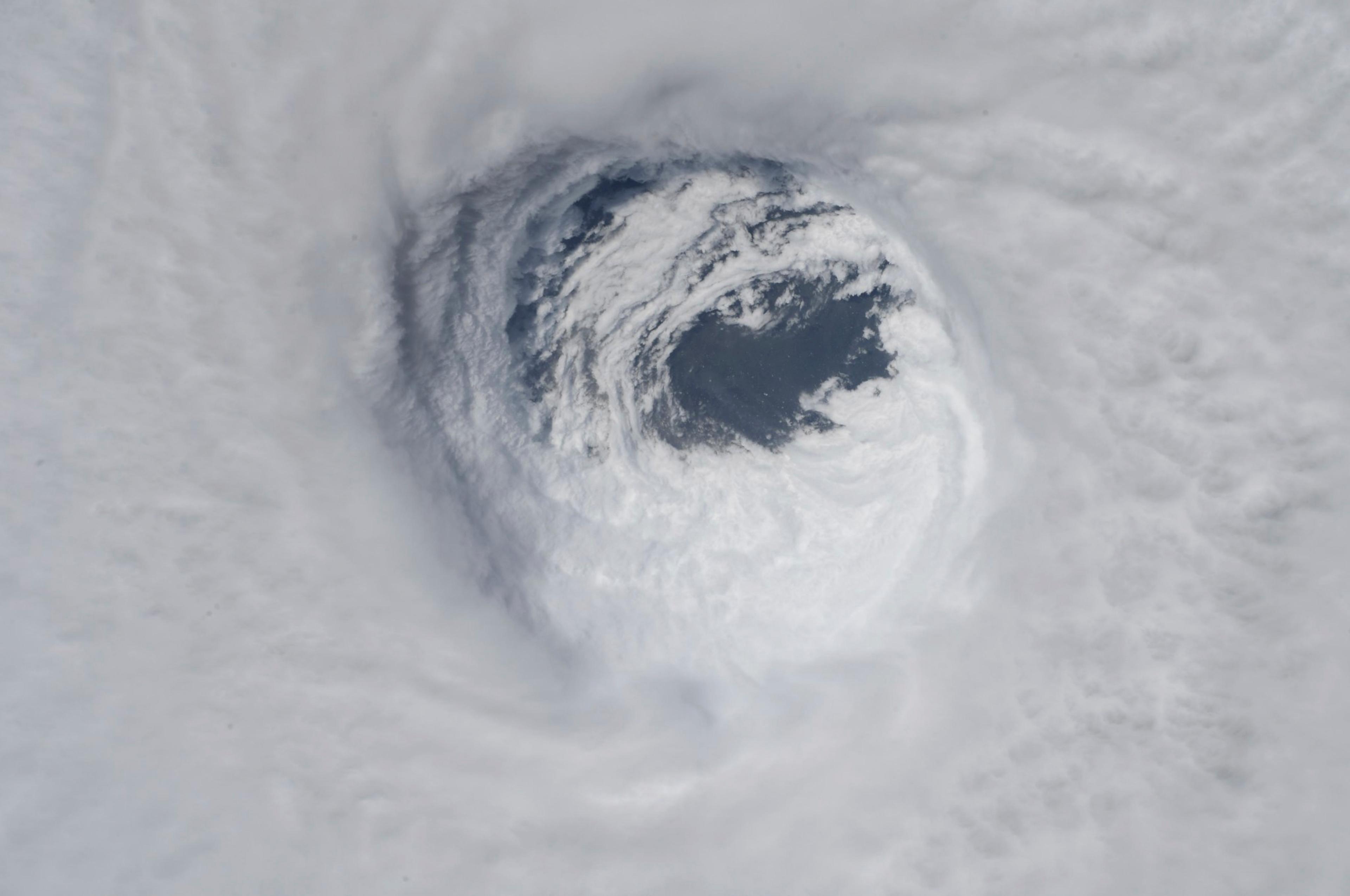 Tropical Weather Space Station - 10 Oct 2018