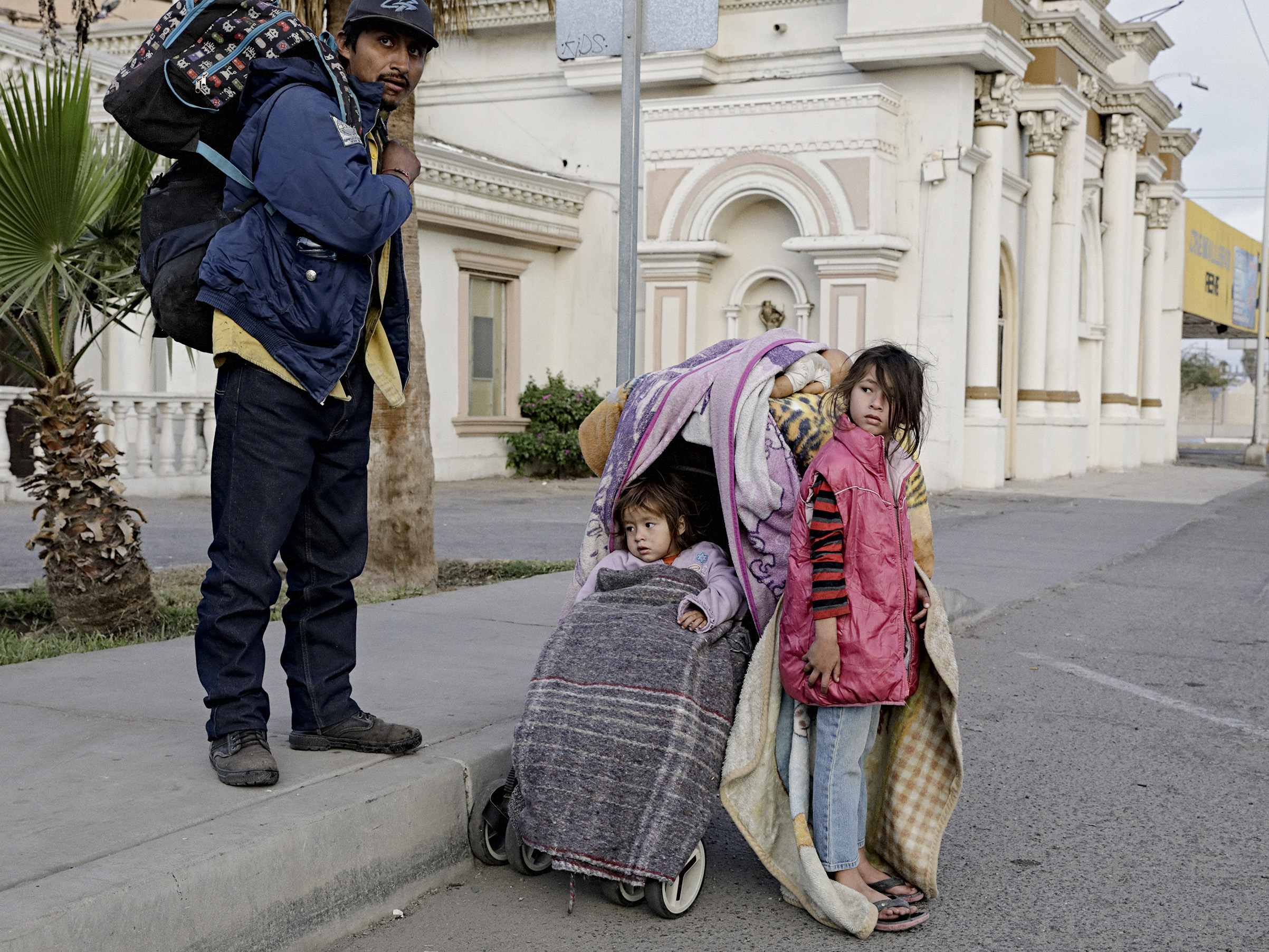 About 4 000 migrants from Central America, mostly from Honduras, part of the caravan that started in San Pedro Sula Honduras on October 12 arrived in Mexicali, 100 miles away from Tijuana, where they hope to cross the border to USA.