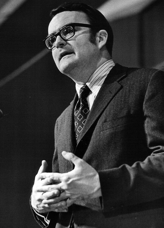 William D. Ruckelshaus