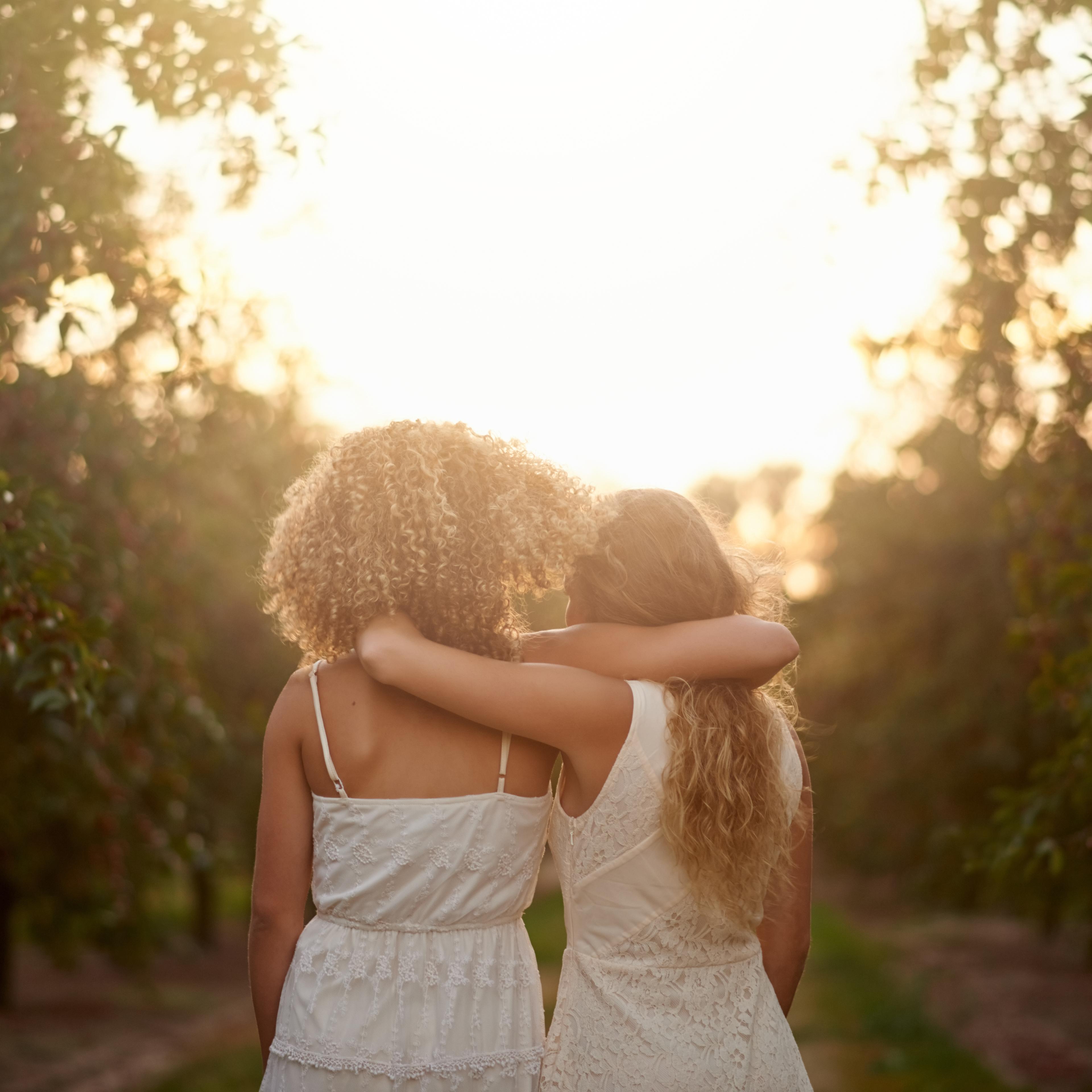 friendship young women