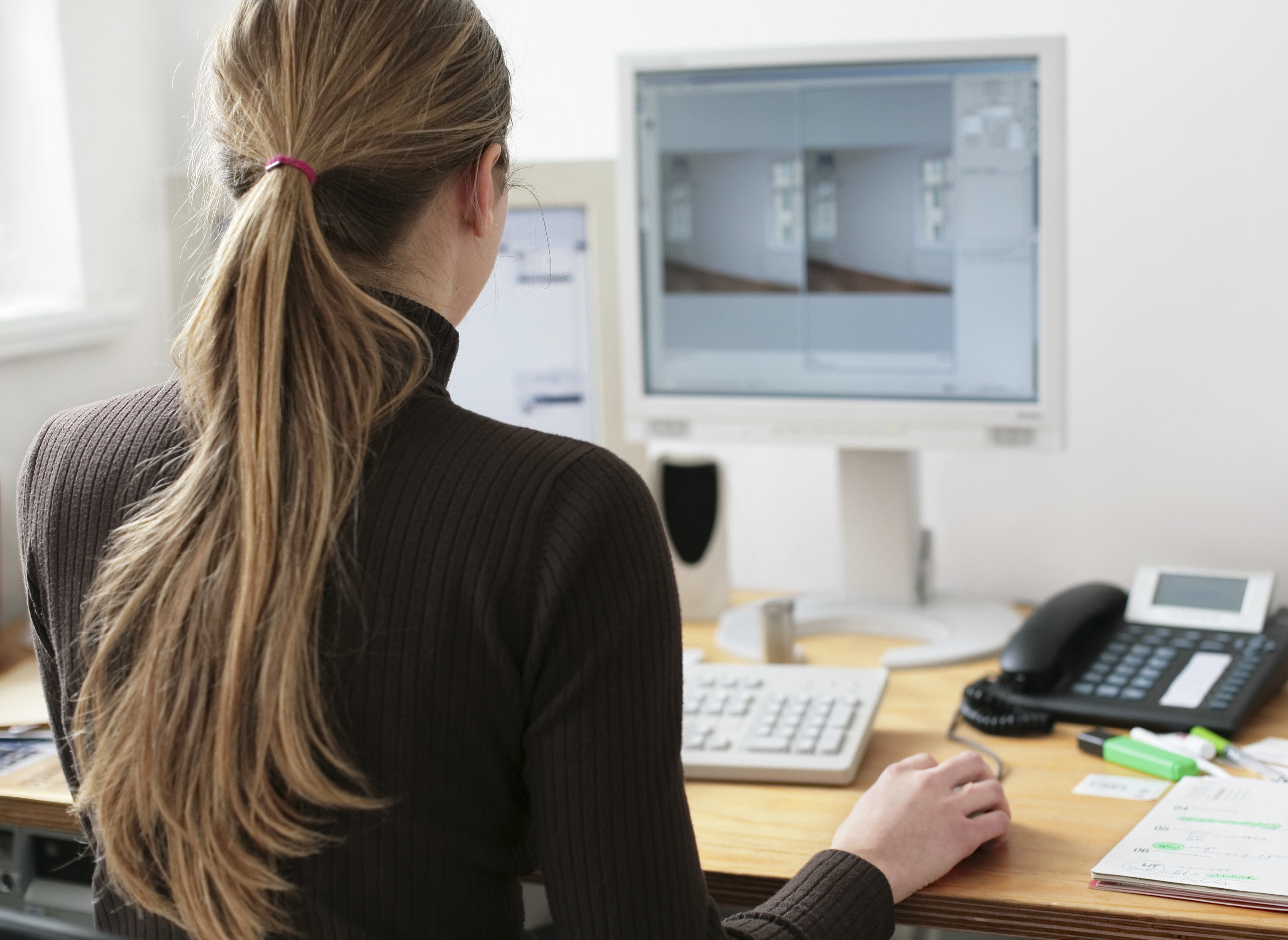 woman-working-office-computer