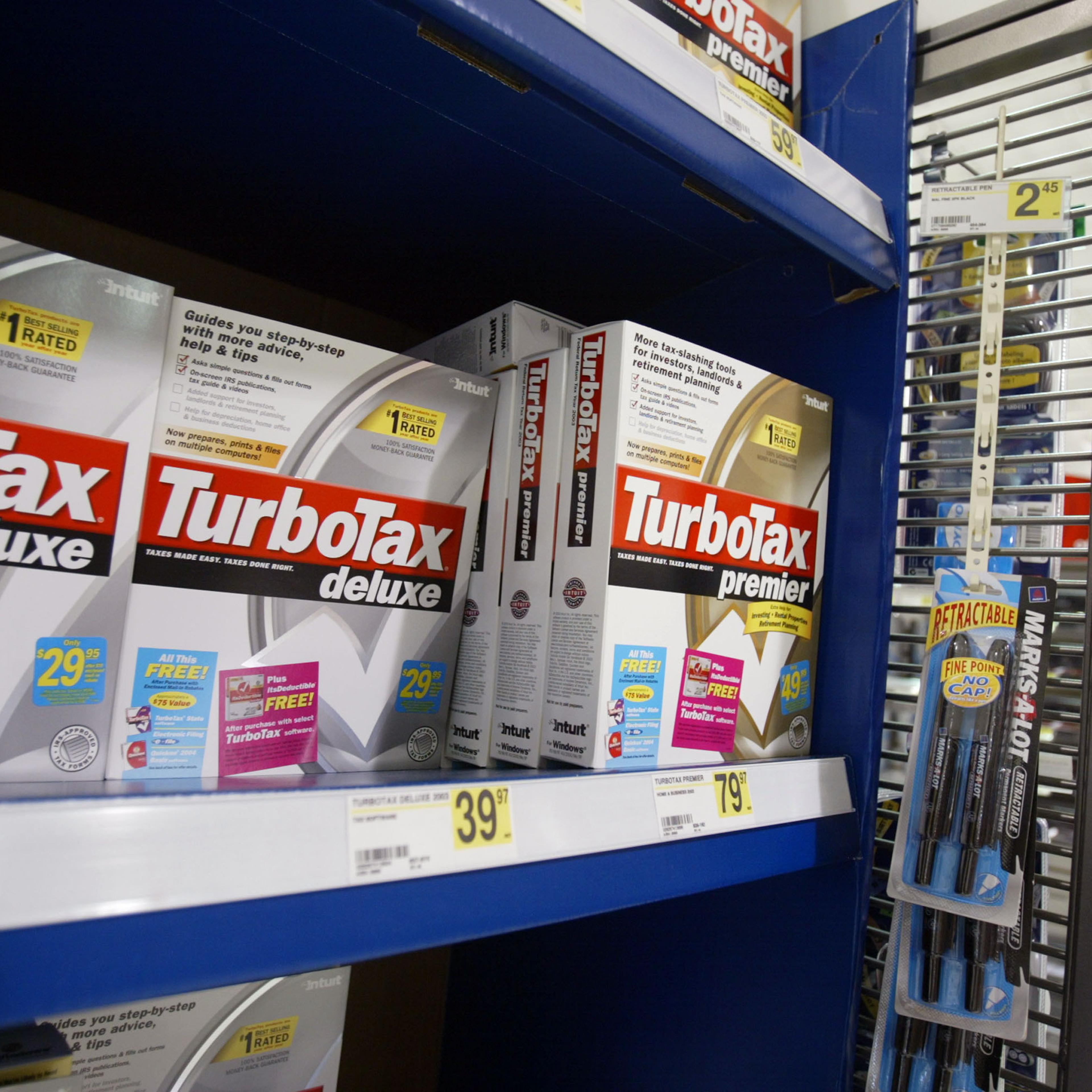 Tax Filer Feels Crunch Of April 15 Tax-Filing Deadline