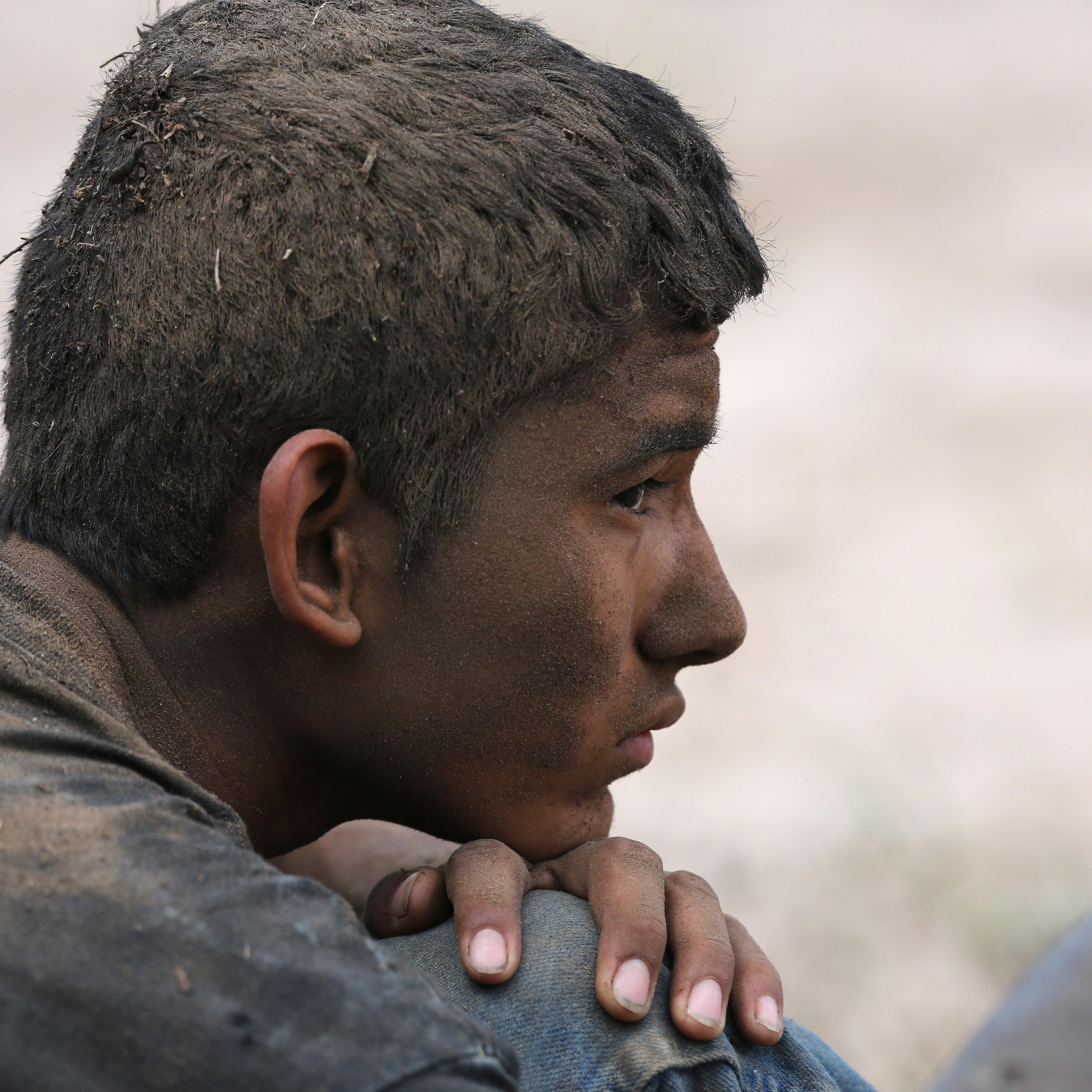 U.S. Agents Take Undocumented Immigrants Into Custody Near Tex-Mex Border