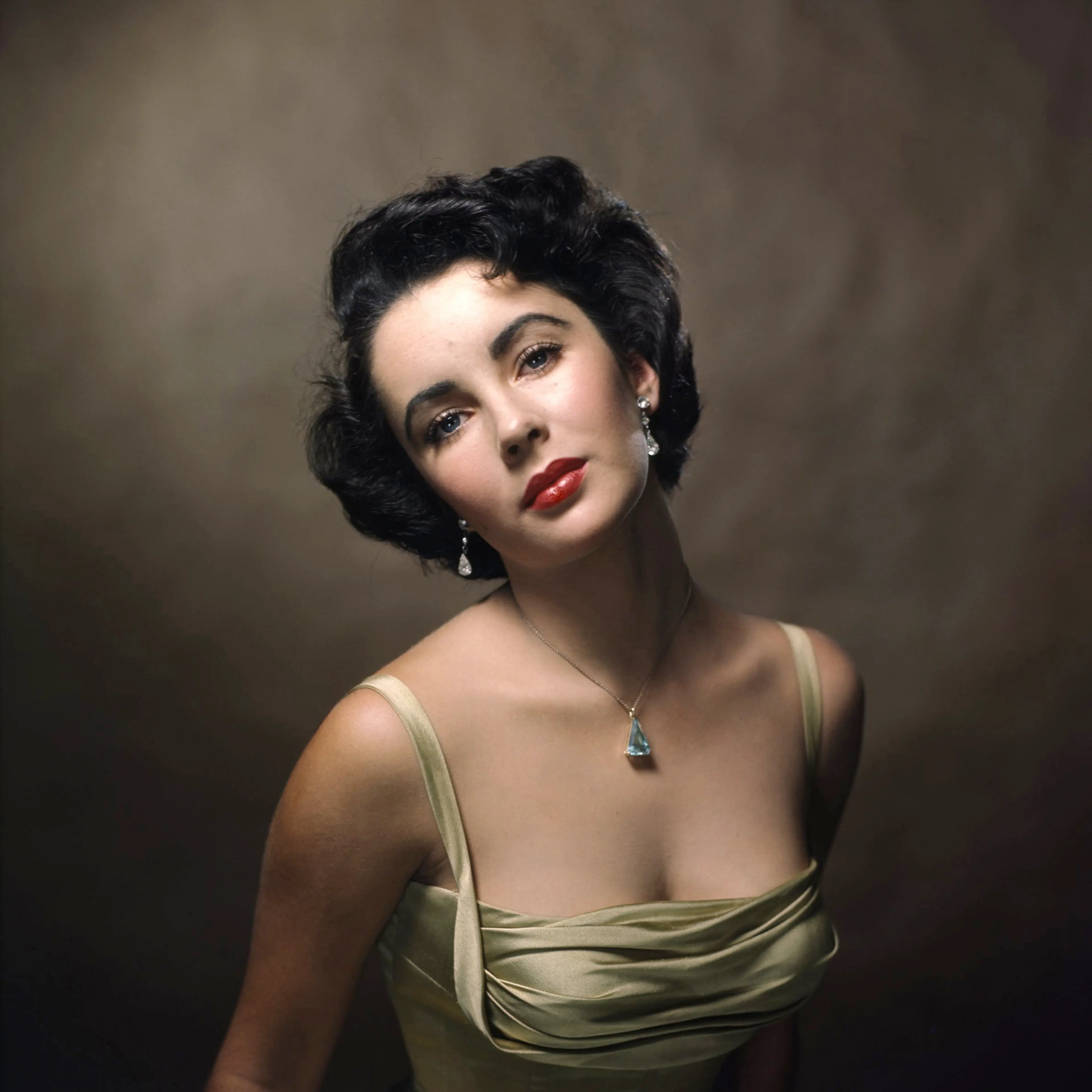 Color portrait of Elizabeth Taylor, Oct. 1948.