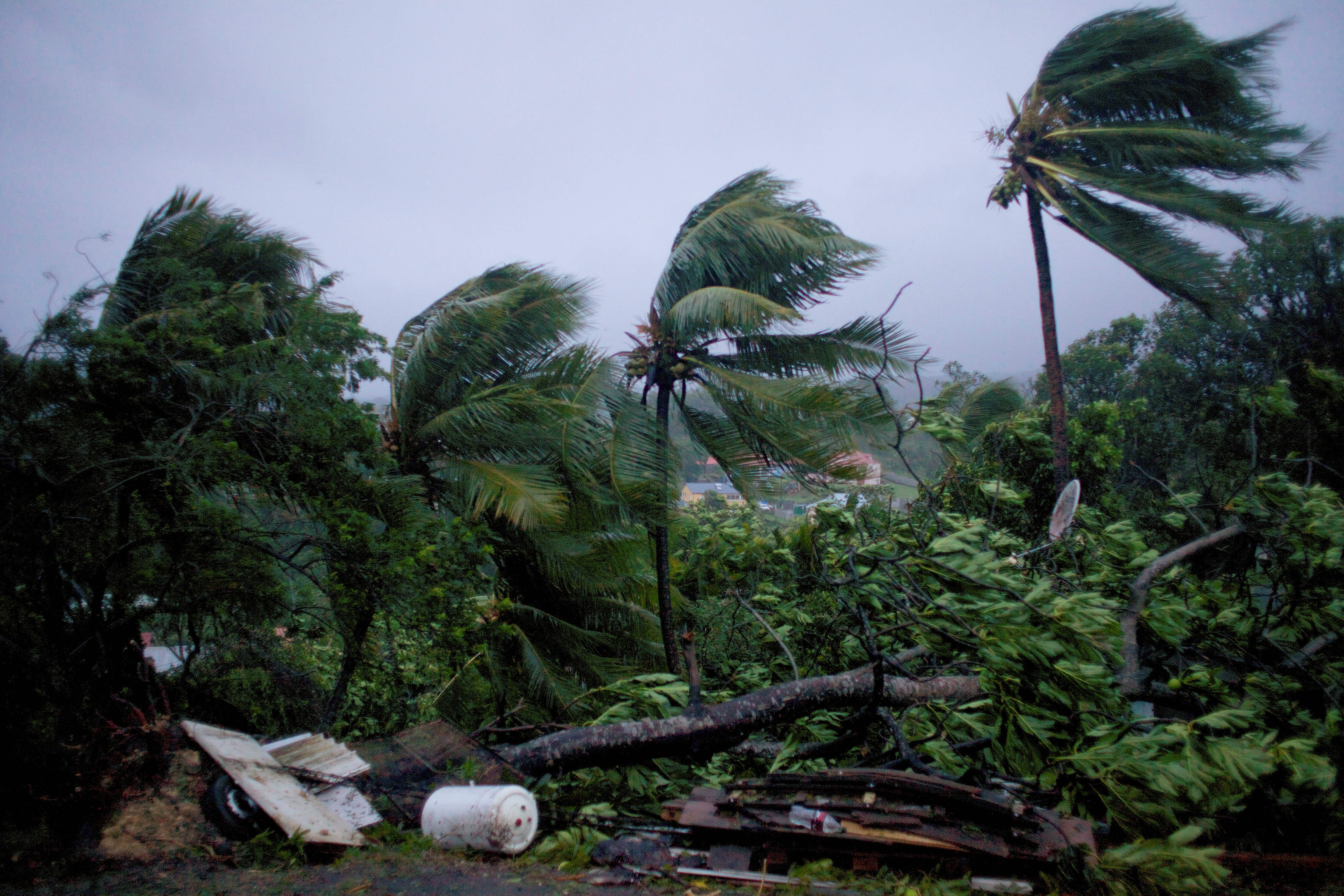 TOPSHOT-FRANCE-OVERSEAS-WEATHER-HURRICANE-CARIBBEAN