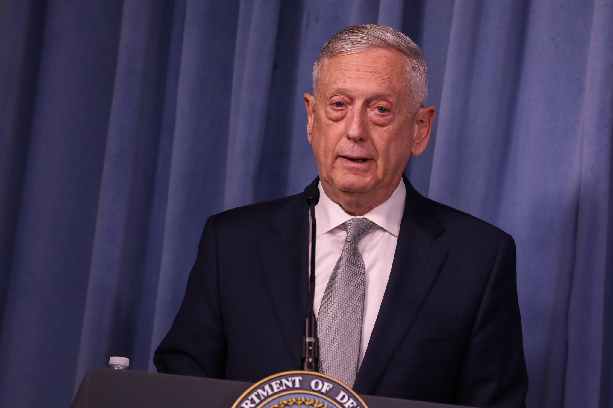 US Defense Secretary Mattis hosts award ceremony honoring House Speaker Paul Ryan