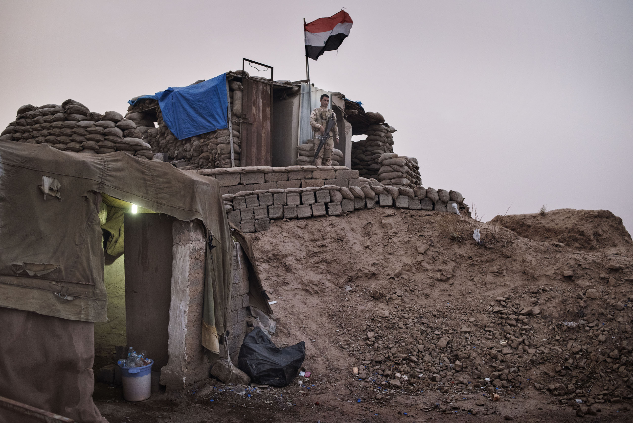 A small Peshmerga outpost outside in Makhmour, Iraq, May 8, 2016.