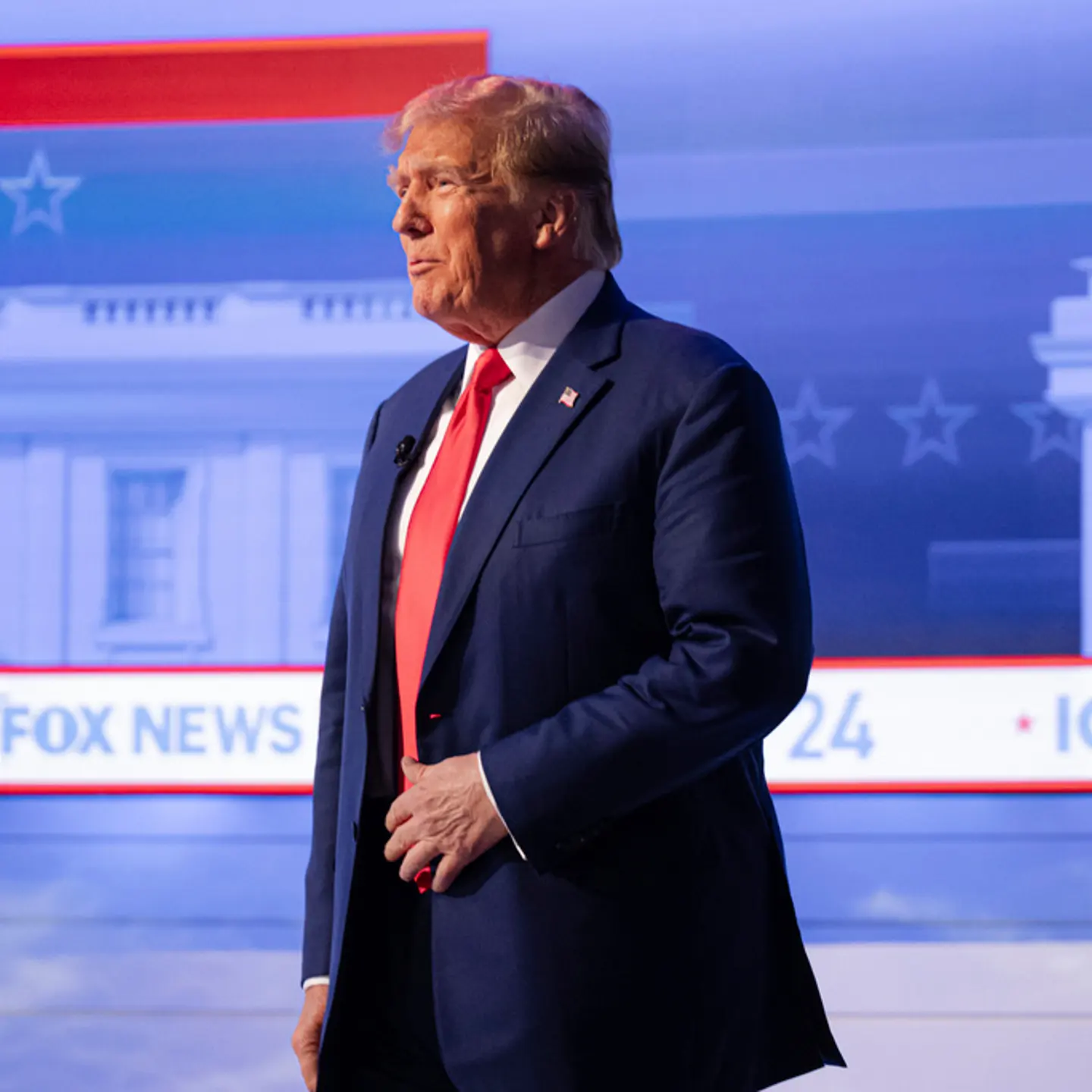 IA: FOX News Presidential Town Hall With Former President Do