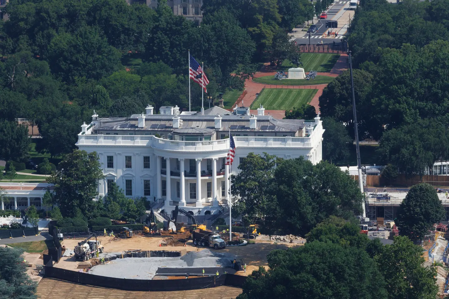 Trump s New White House Helipad Project Labeled A Joke By Democrat trump-s-new-white-house-helipad-project-labeled-a-joke-by-democrat