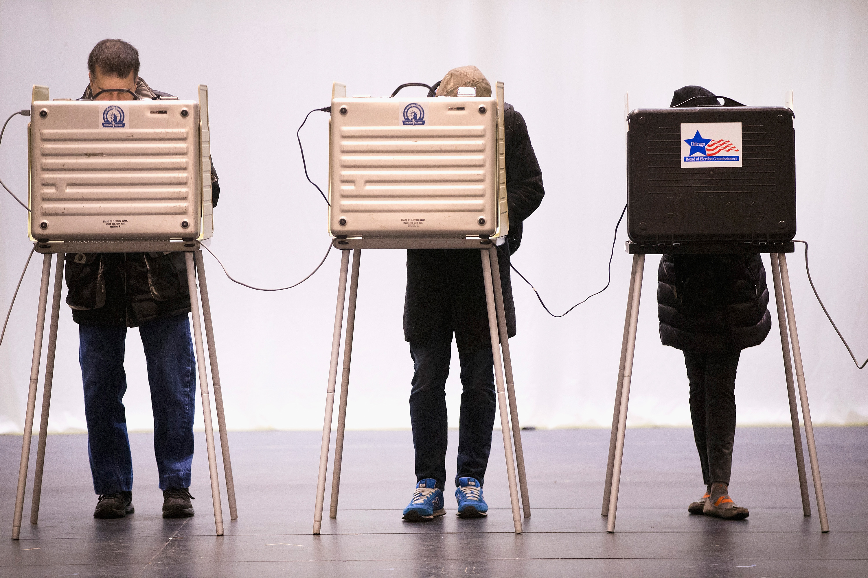 Voters casts their ballots at ChiArts High School on March 15, 2016 in Chicago.