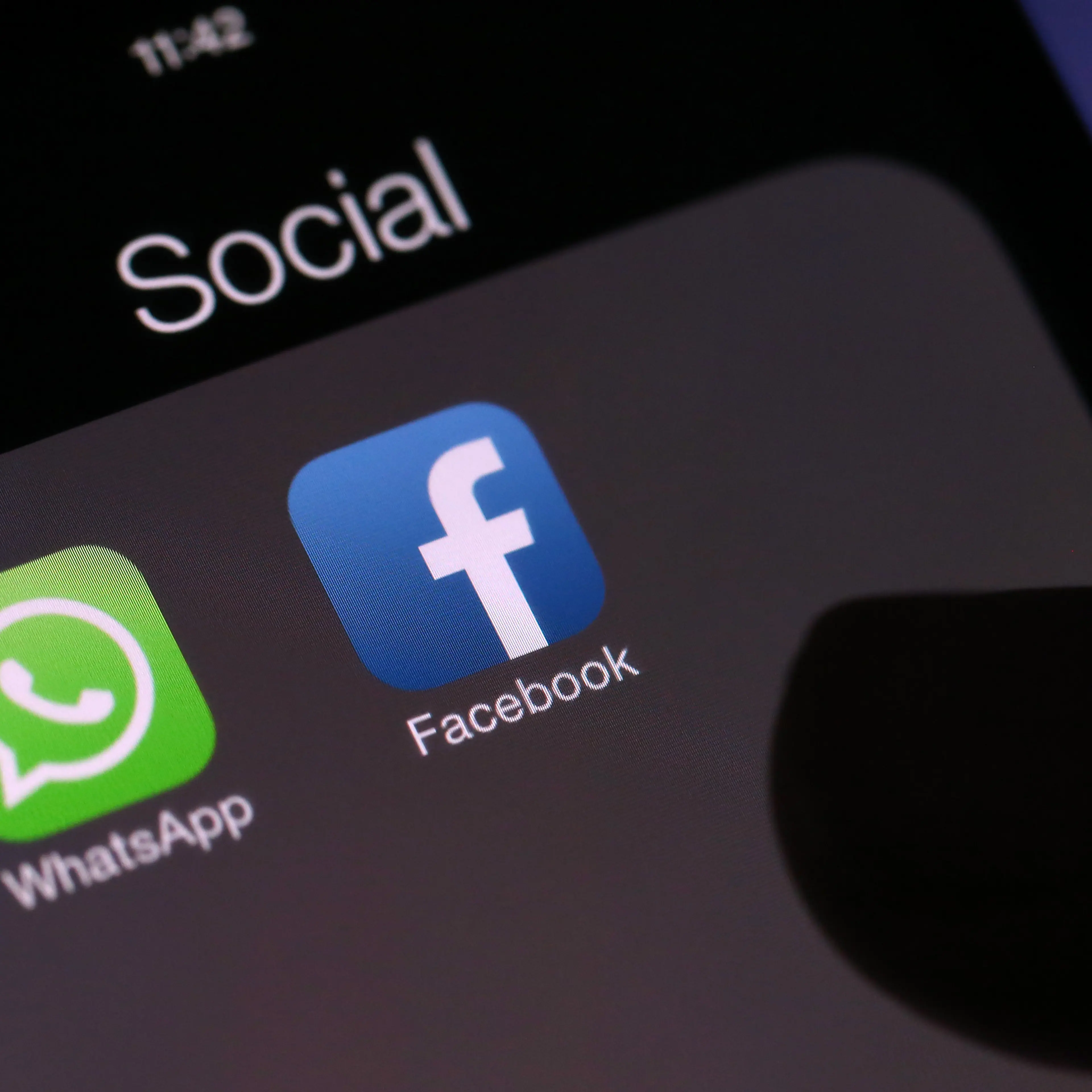 Images of WhatsApp As Facebook Inc. Makes Acquisition For $19 Billion