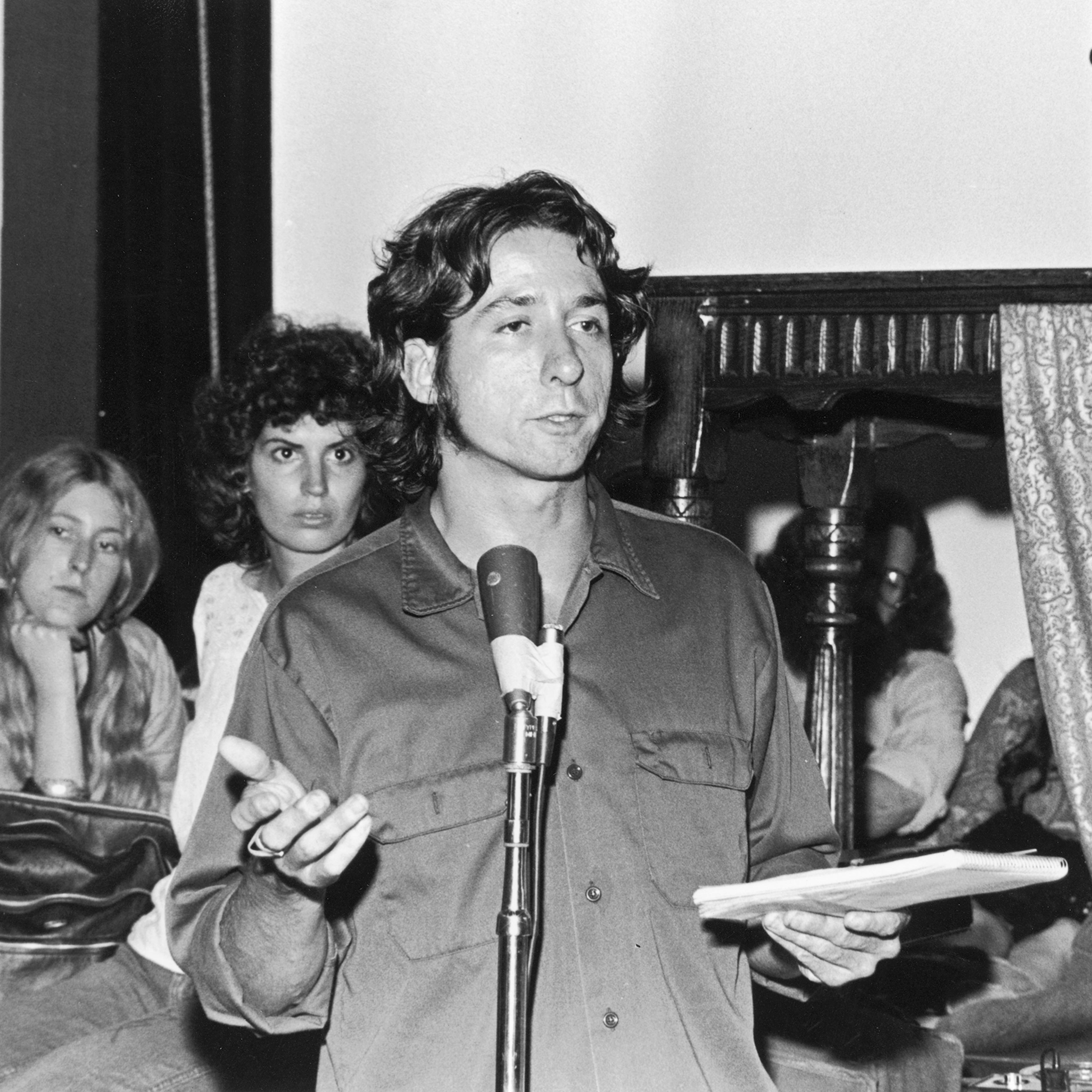 bernard-gotfryd-tom-hayden-new-york-activist-peace