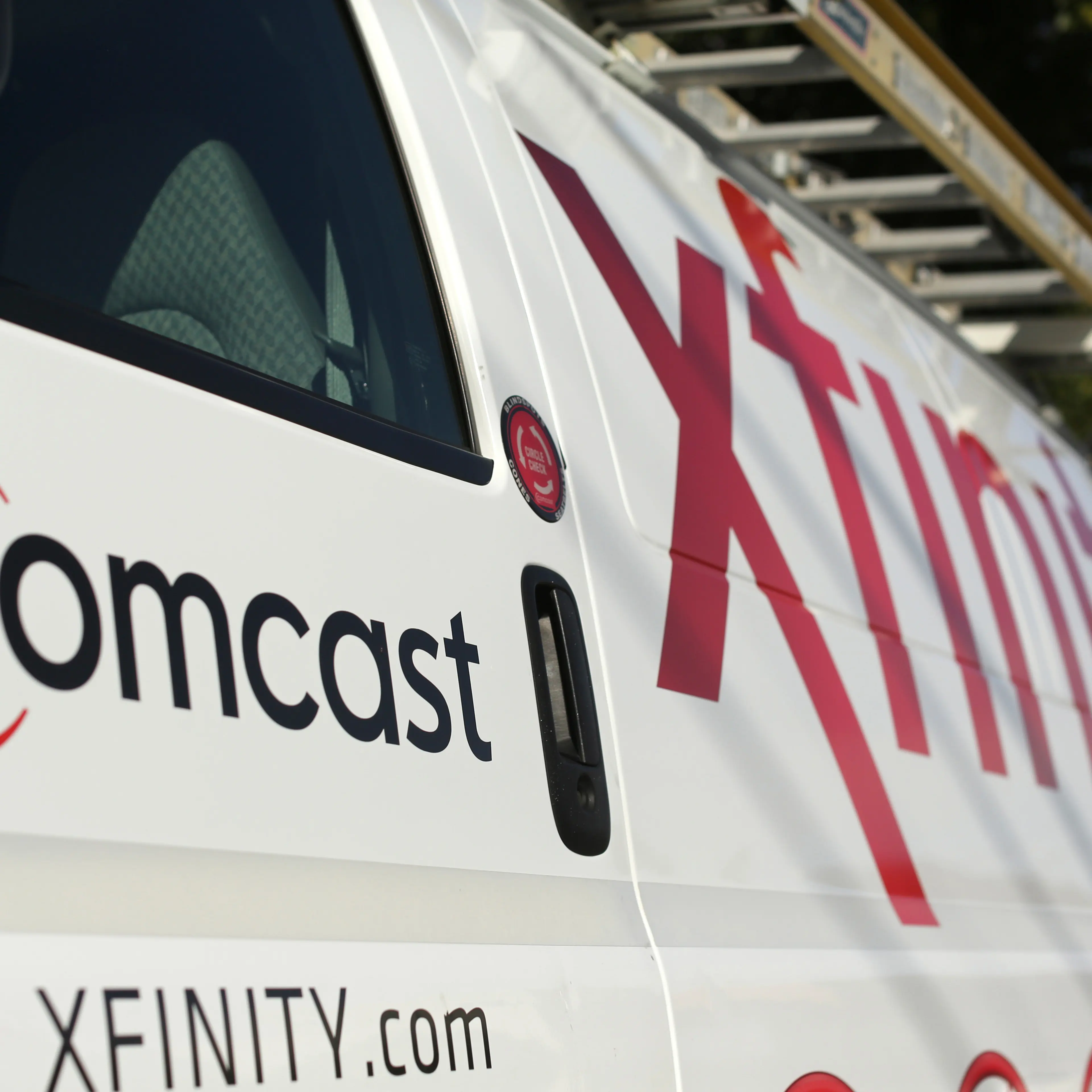 comcast van