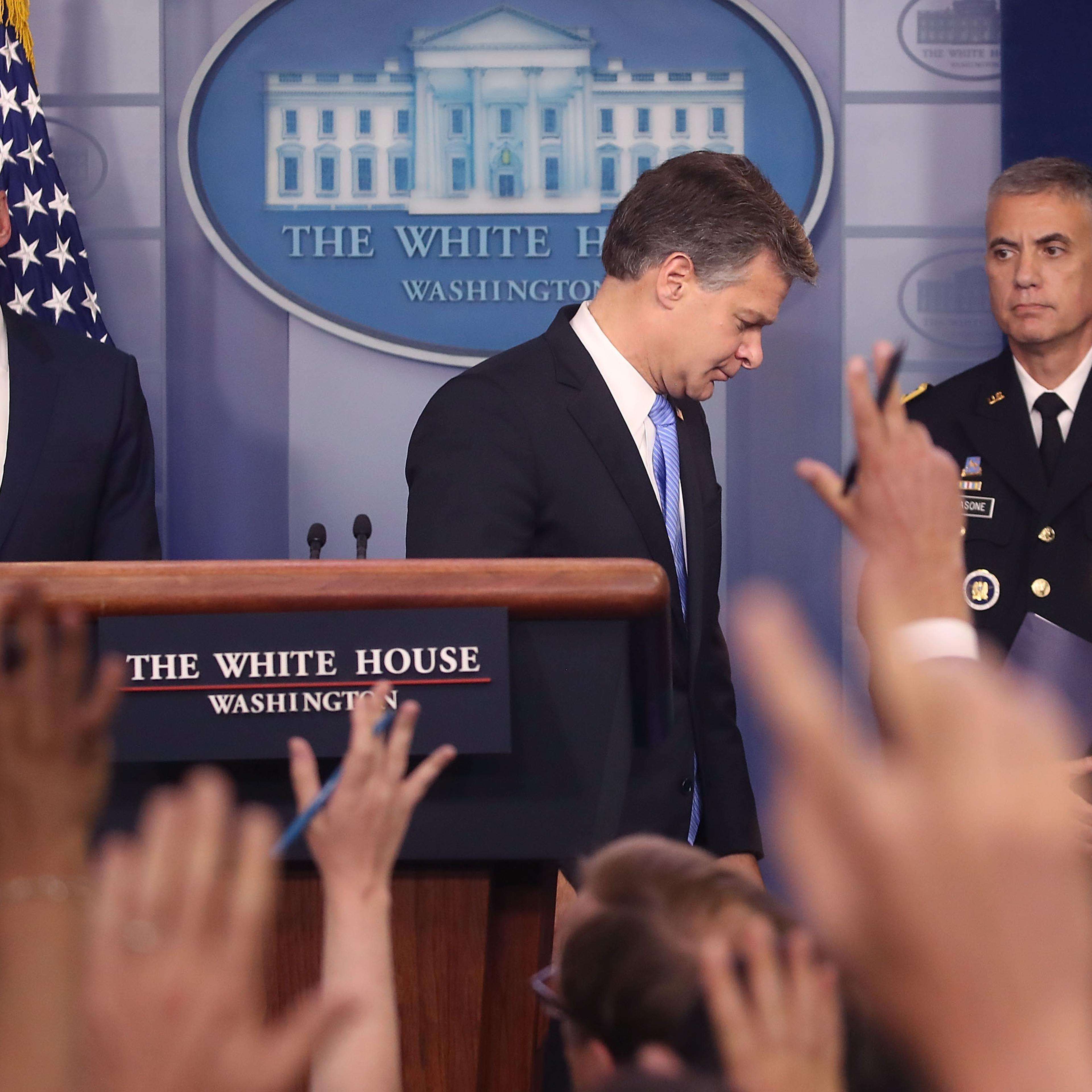 White House officials hold press briefing
