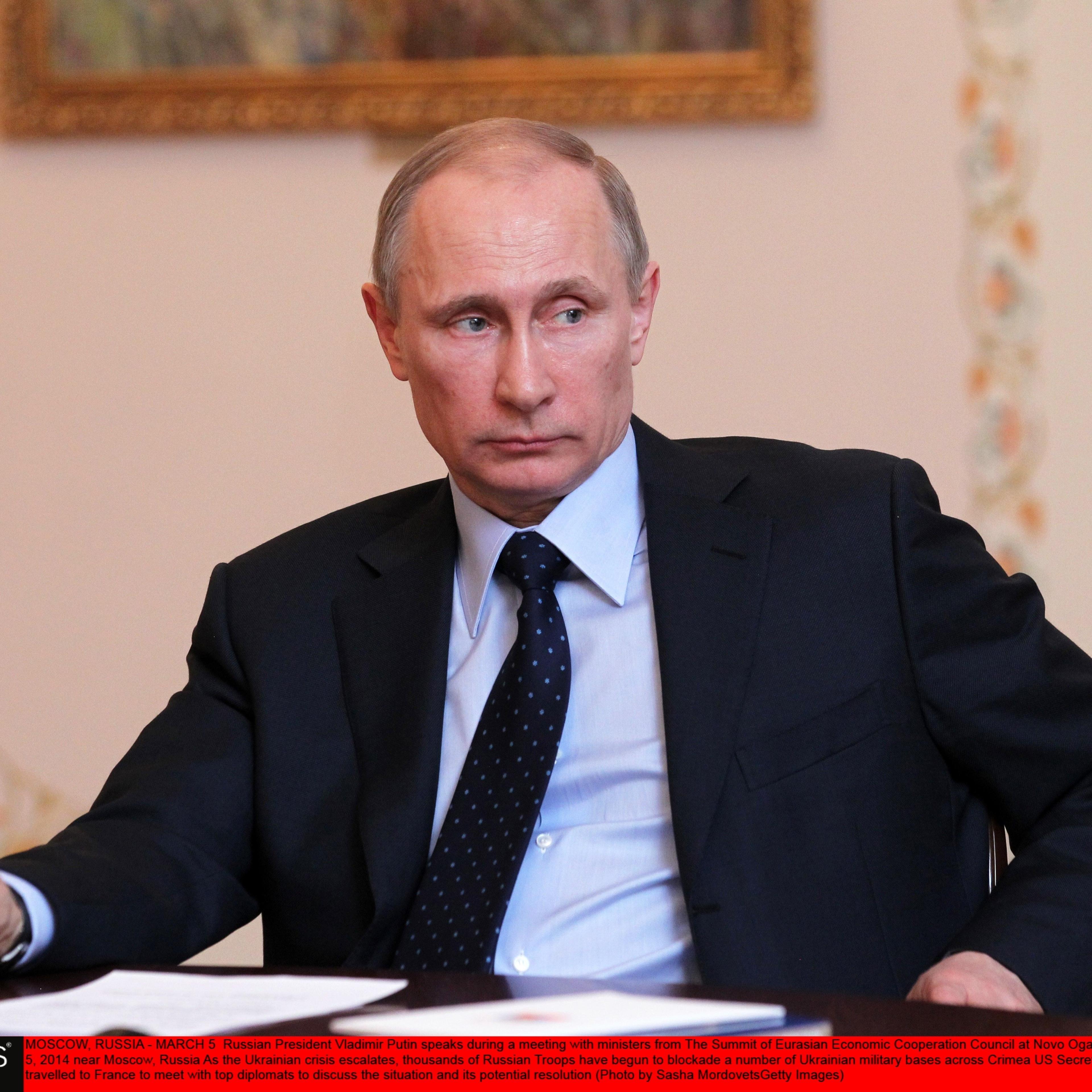 Russian President Vladimir Putin Meets With The Summit of Eurasian Economic Cooperation Council