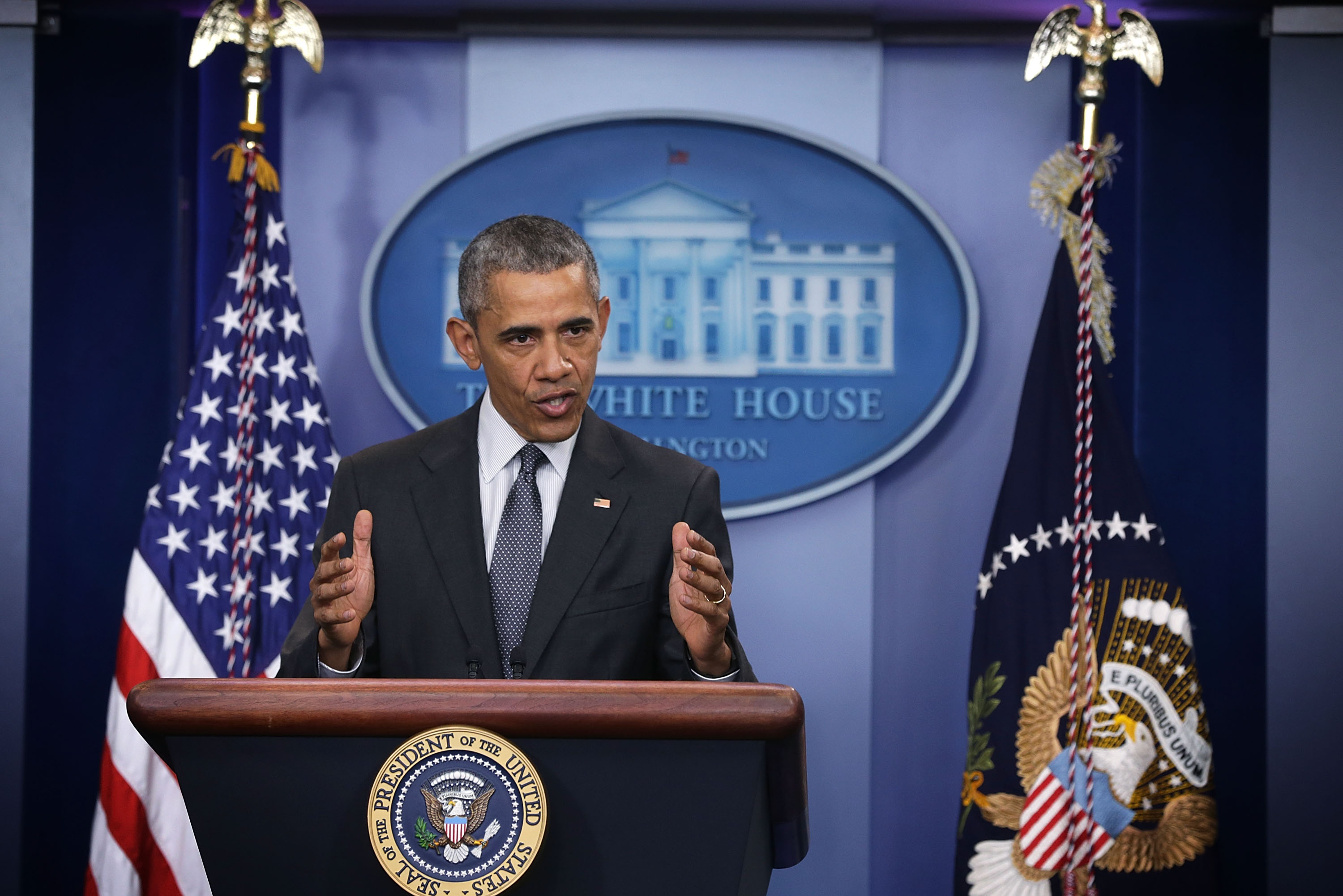 President Barack Obama delivers a statement on economy at the James Brady Press Briefing of the White House April 5, 2016 in Washington, DC.