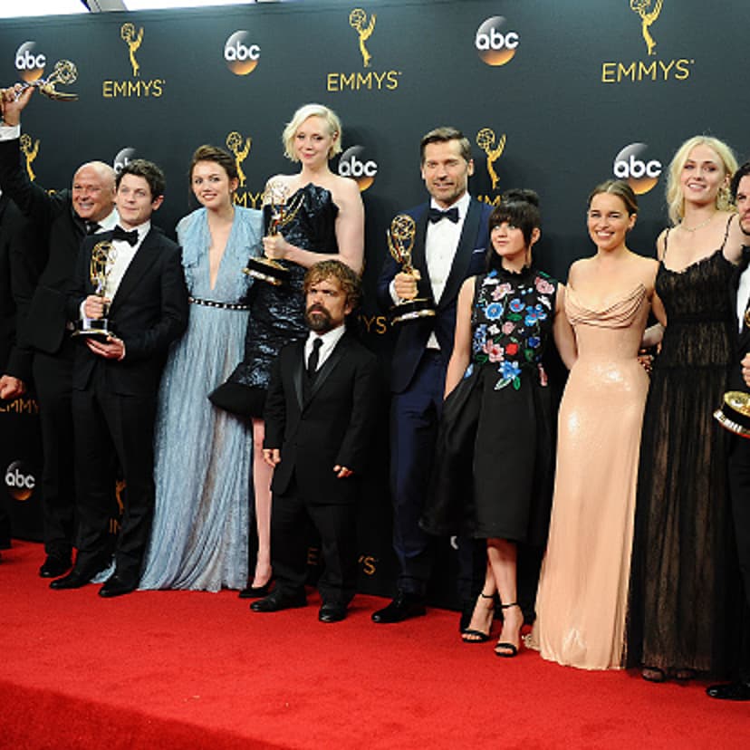 The cast of Game of Thrones poses in the press room at the 2016 Emmys