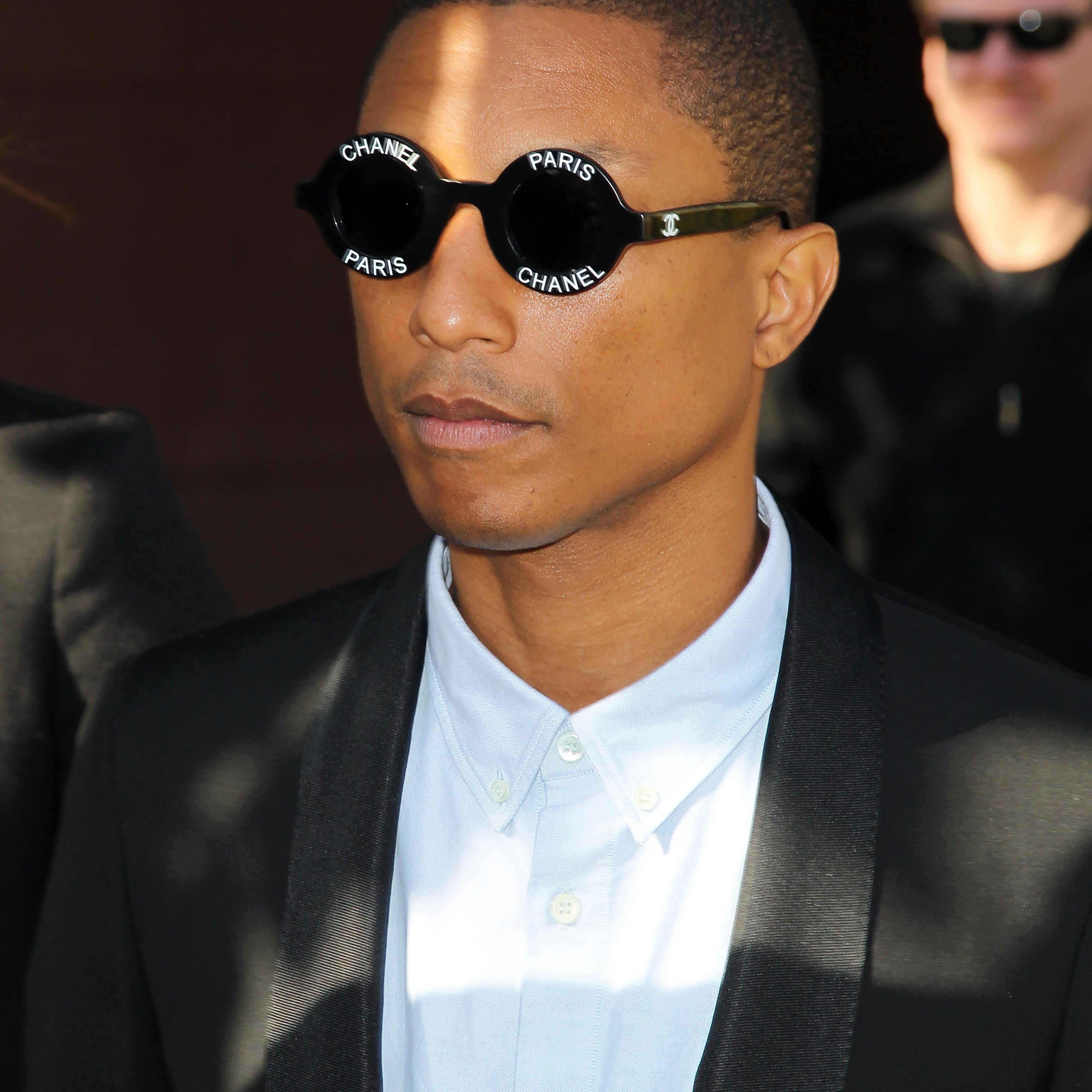 "Blurred Lines" Musicians Robin Thicke And Pharrell Williams Lawsuit By Children Of R&B Legend Marvin Gaye Trial - Departures