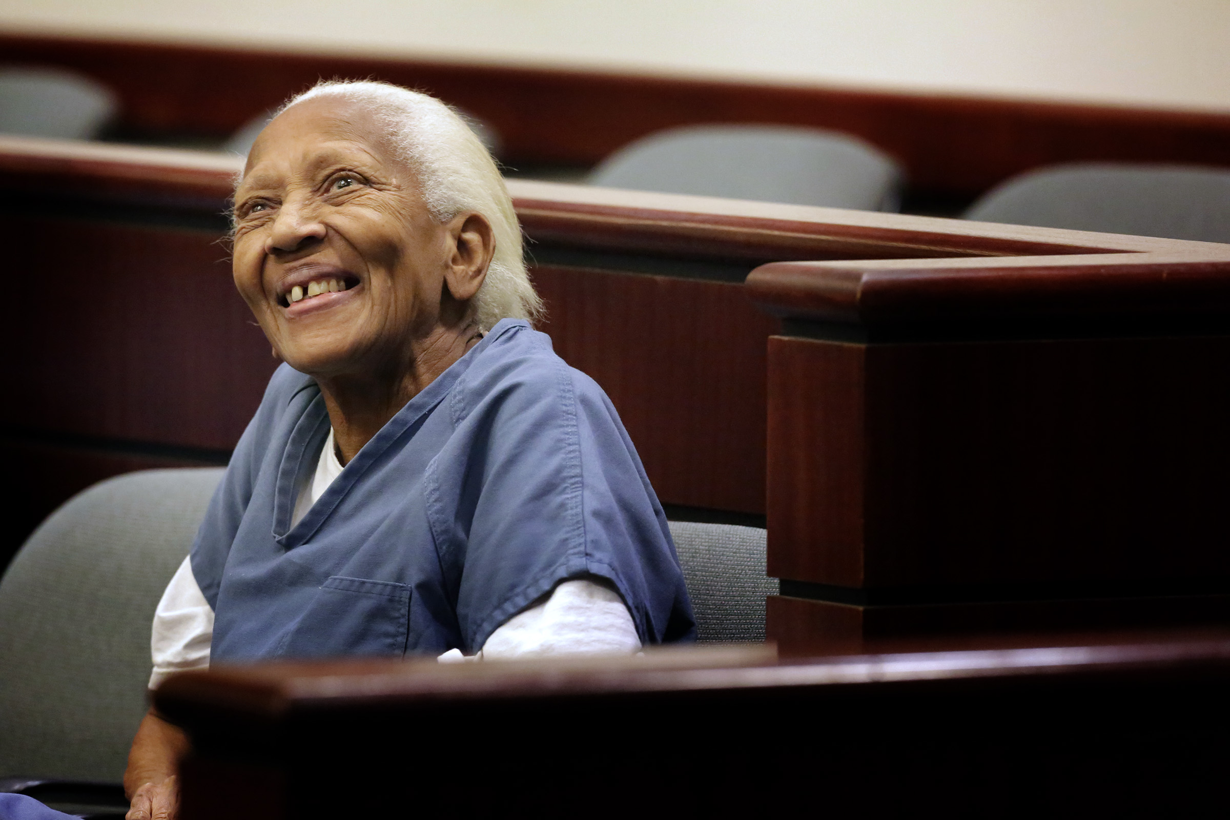 Doris Marie Payne, 83, at flanked by defense attorneys Gretchen Christina von Helms and Guadalupe V