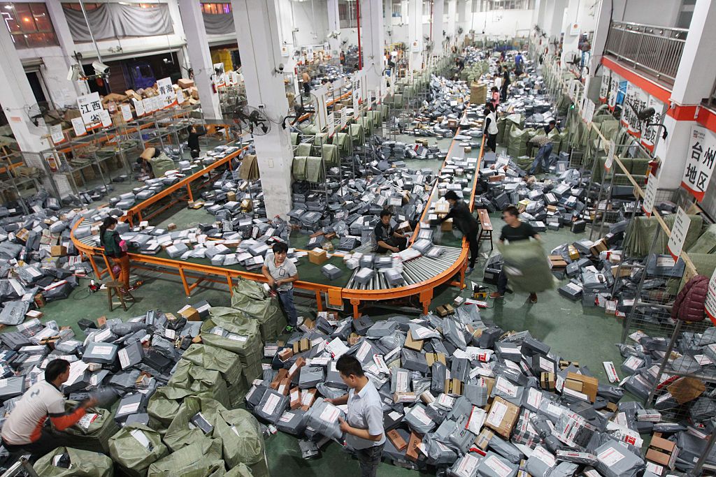 Singles' Day Discounts Bring Pressure For Express Crew In Wenzhou