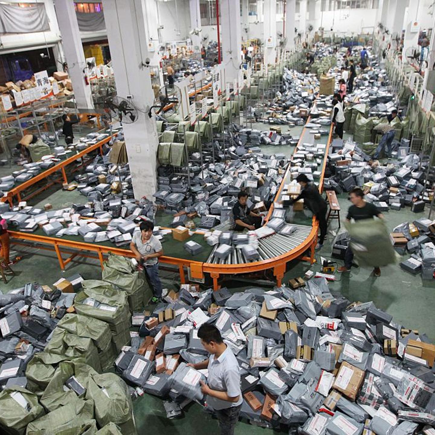 Singles' Day Discounts Bring Pressure For Express Crew In Wenzhou