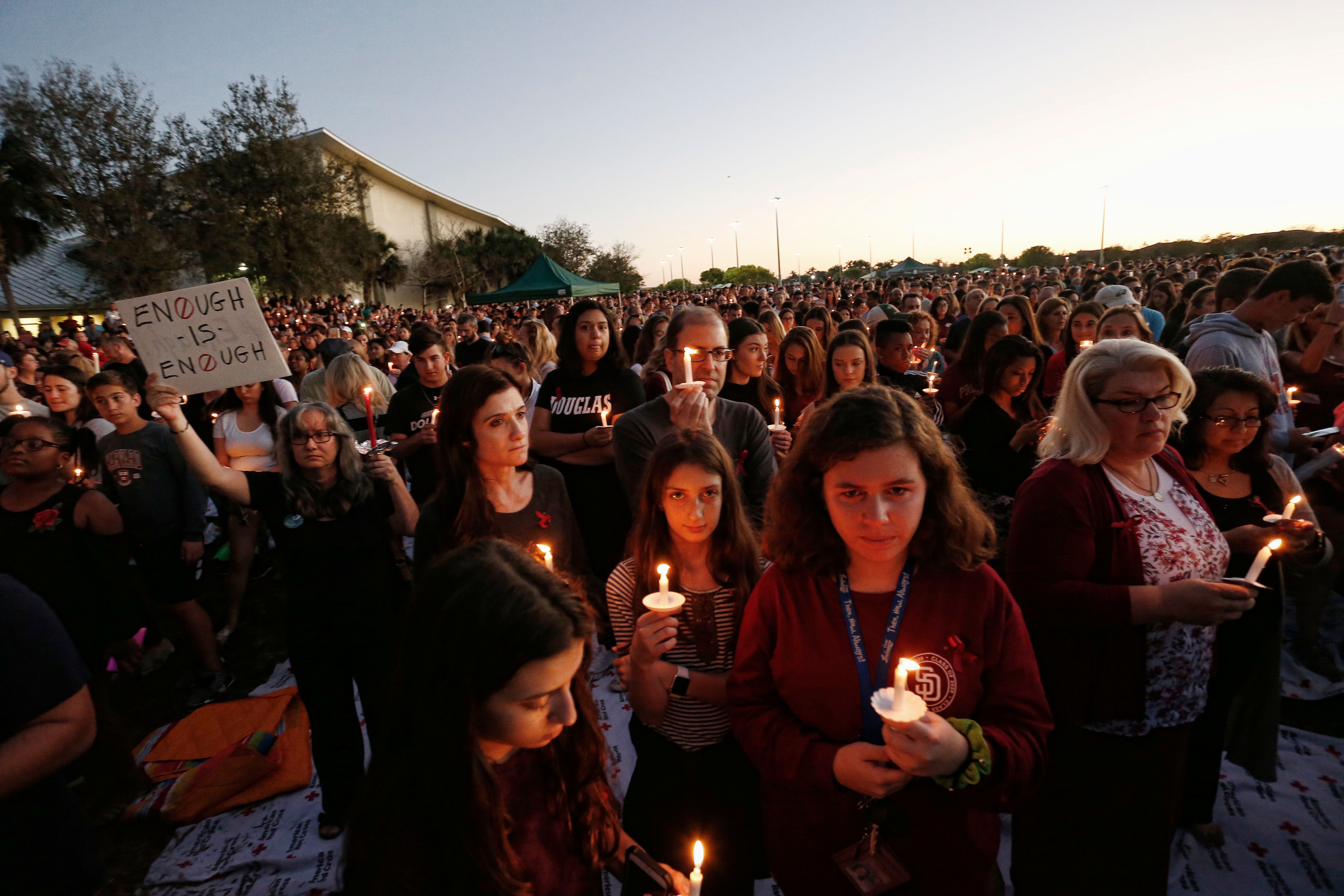 TOPSHOT-US-SHOOTING-SCHOOL-CRIME