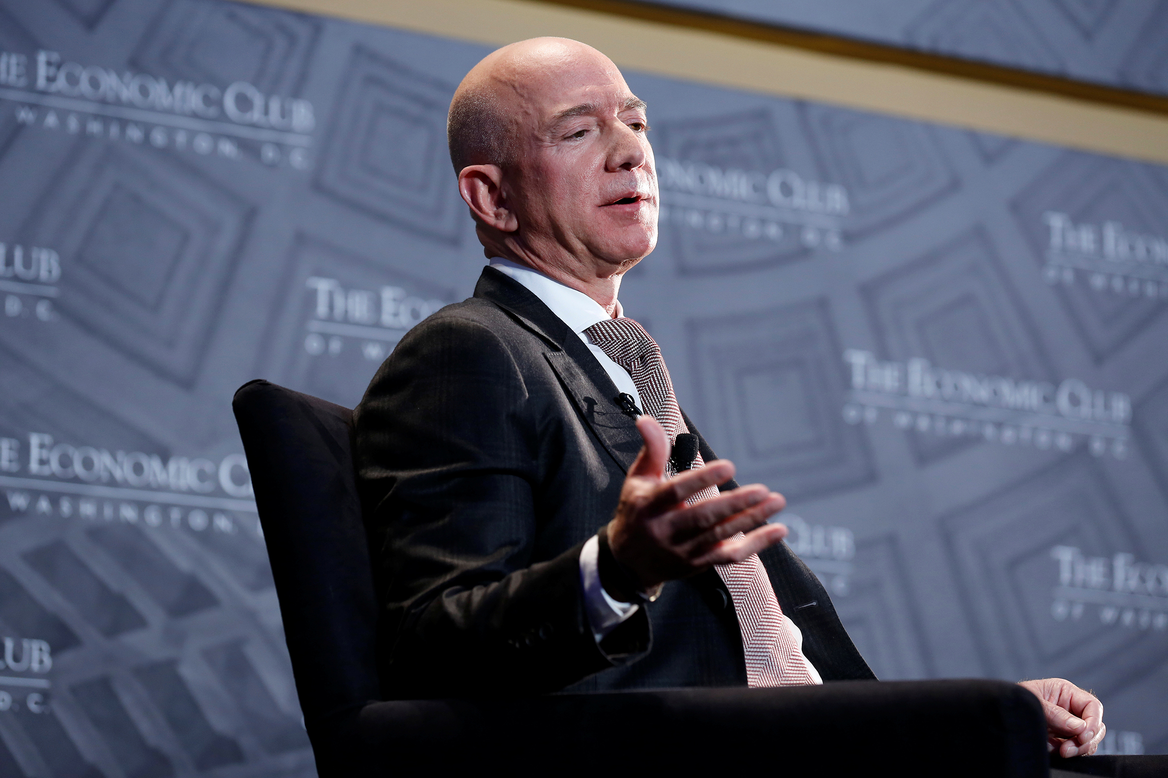 Jeff Bezos CEO Amazon