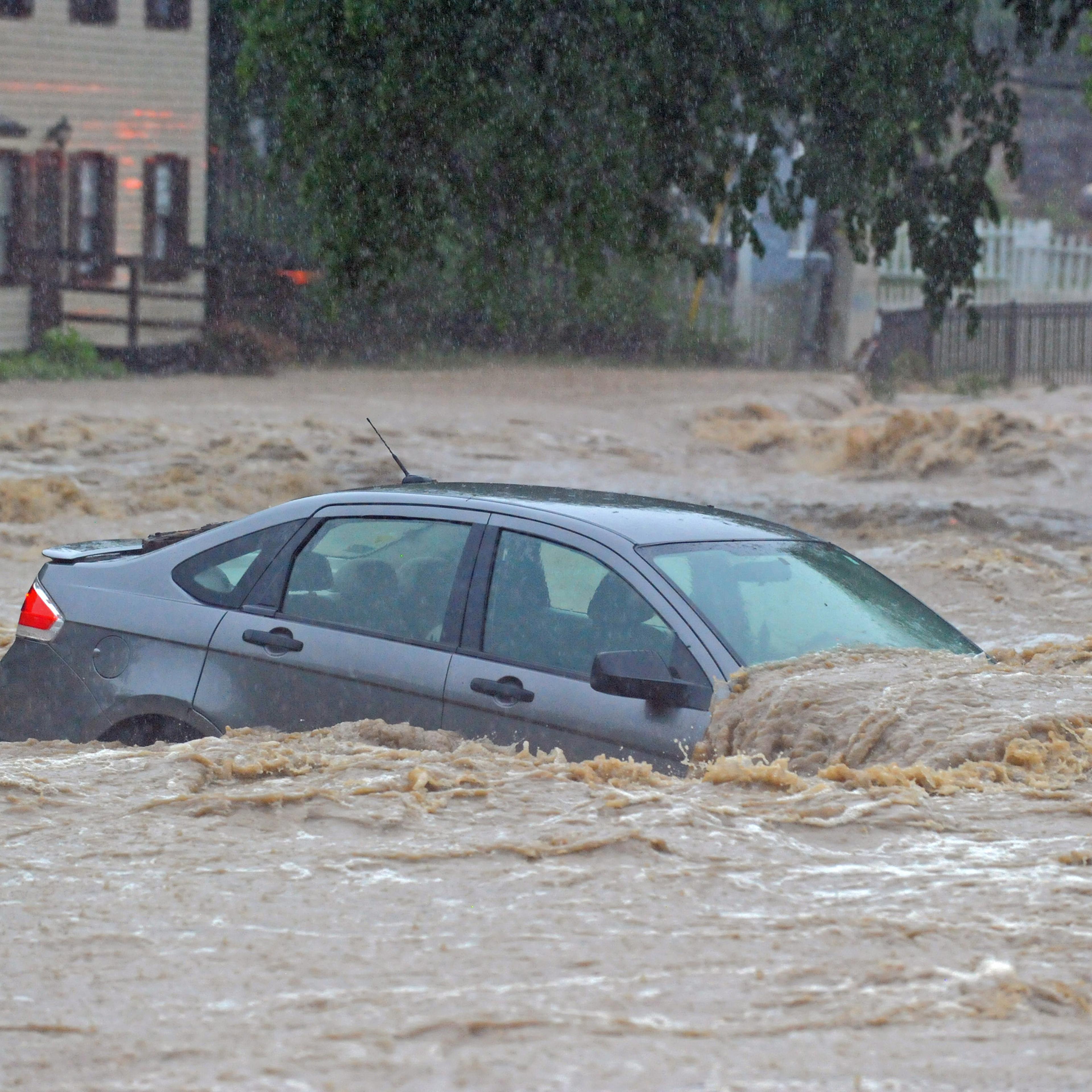 Ellicott City awash in flood waters as heavy rain drenches Baltimore region