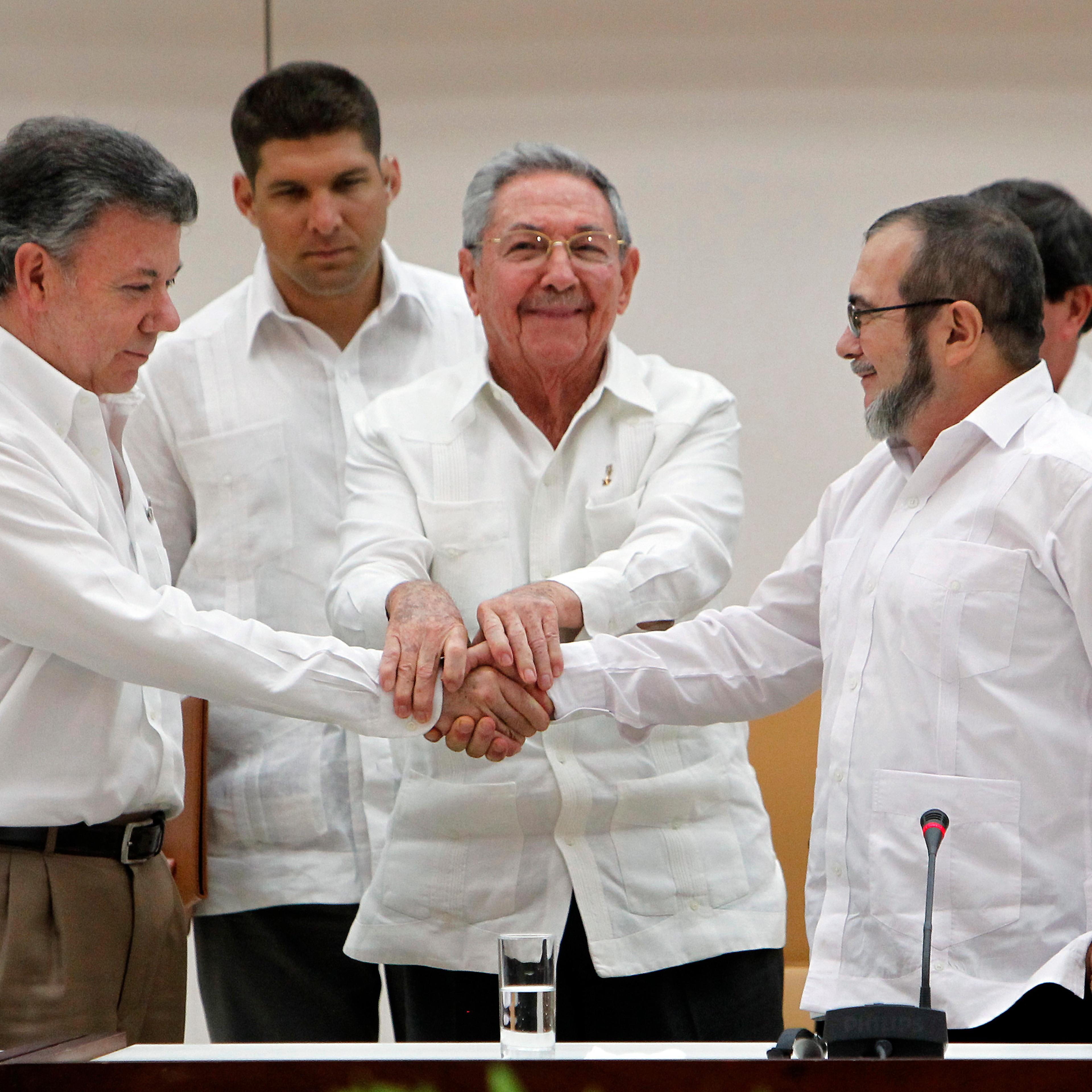 Colombia Signs Peace Commitment With FARC