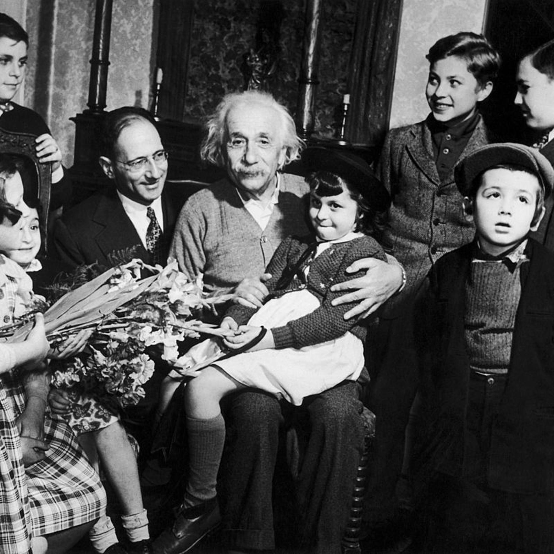 Albert Einstein With Displaced Children From Concentration Camps 1949