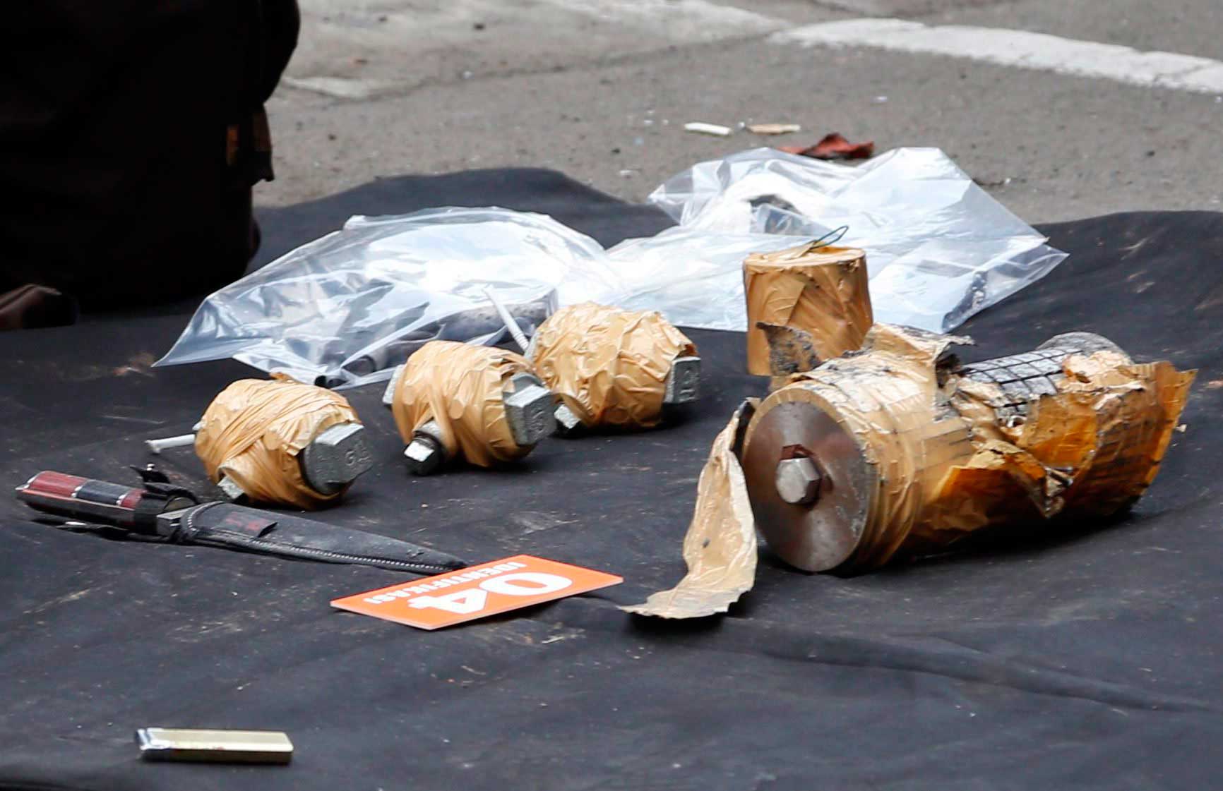 The weapons arsenal that suspected terrorists were carrying after a bomb blast in front of a shopping mall in Jakarta, Indonesia, Jan. 14, 2016. Assailants struck outside a Starbucks cafe and a police post near the well-known Sarinah shopping complex.