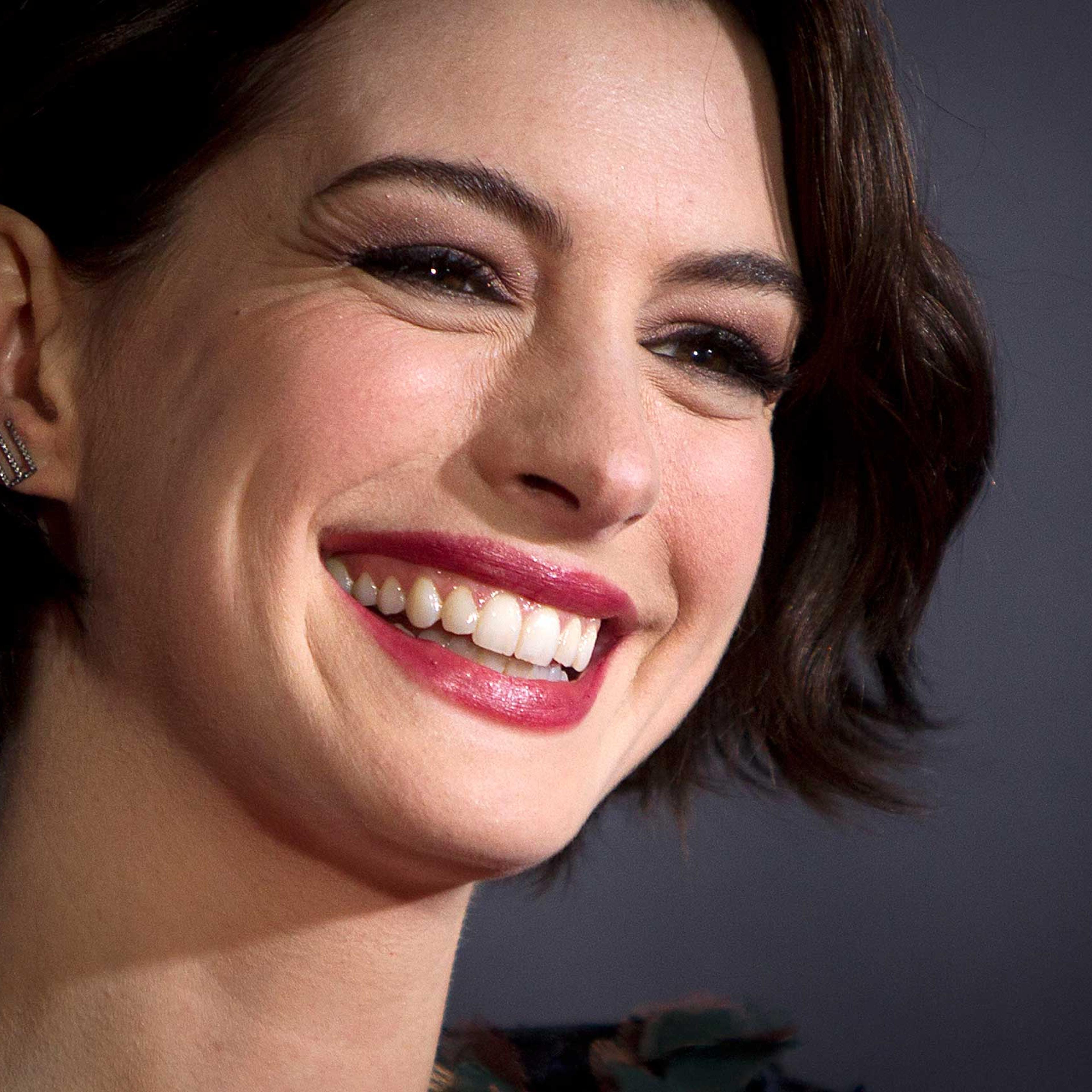 Anne Hathaway
