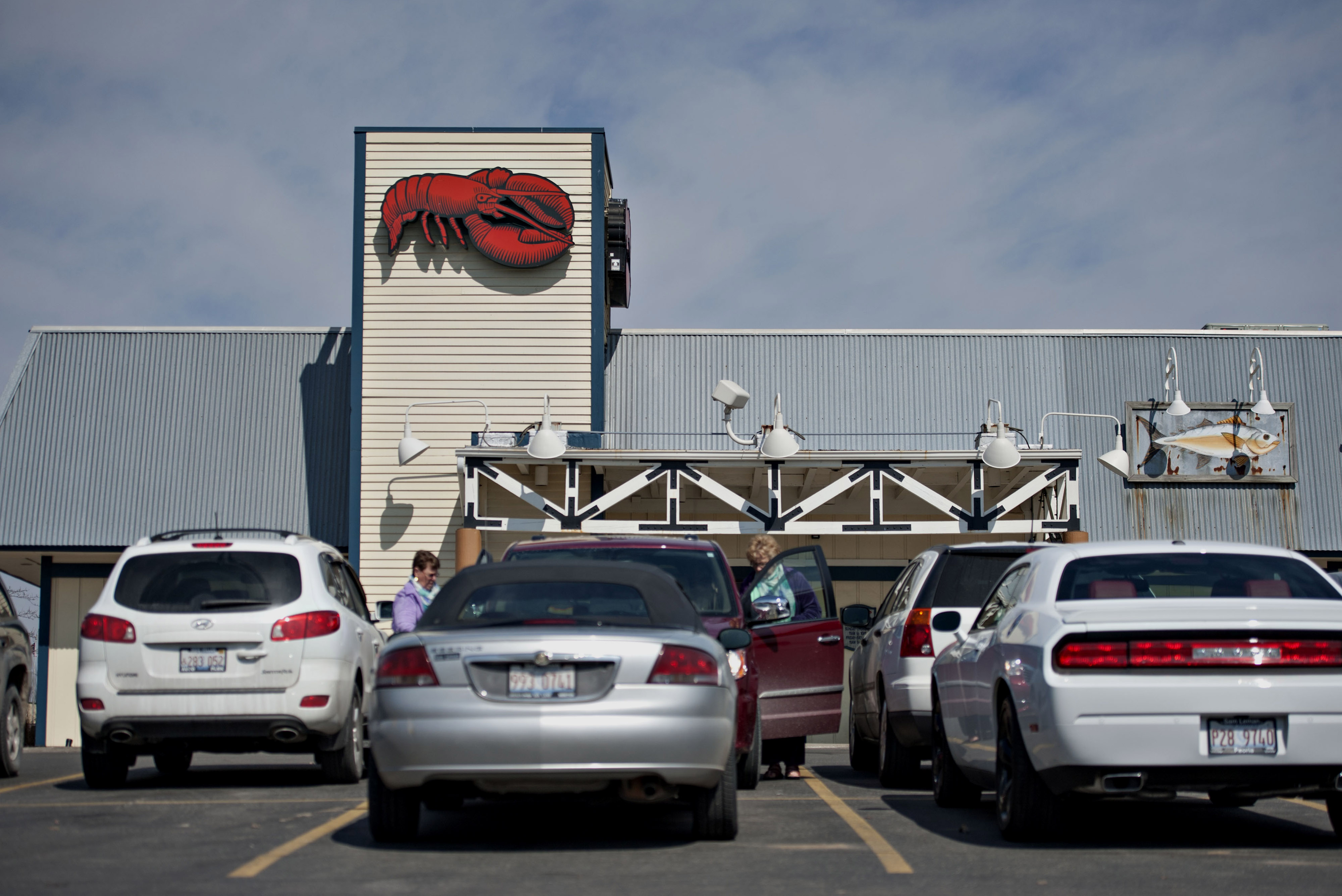 Olive Garden and Red Lobster Locations Ahead of Darden Restaurants Inc. Earning Figures