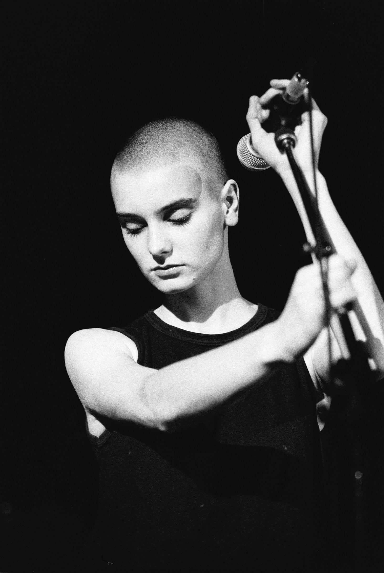 Sinead O'Connor performs at Vredenburg in Utrecht, Netherlands on March 16, 1988