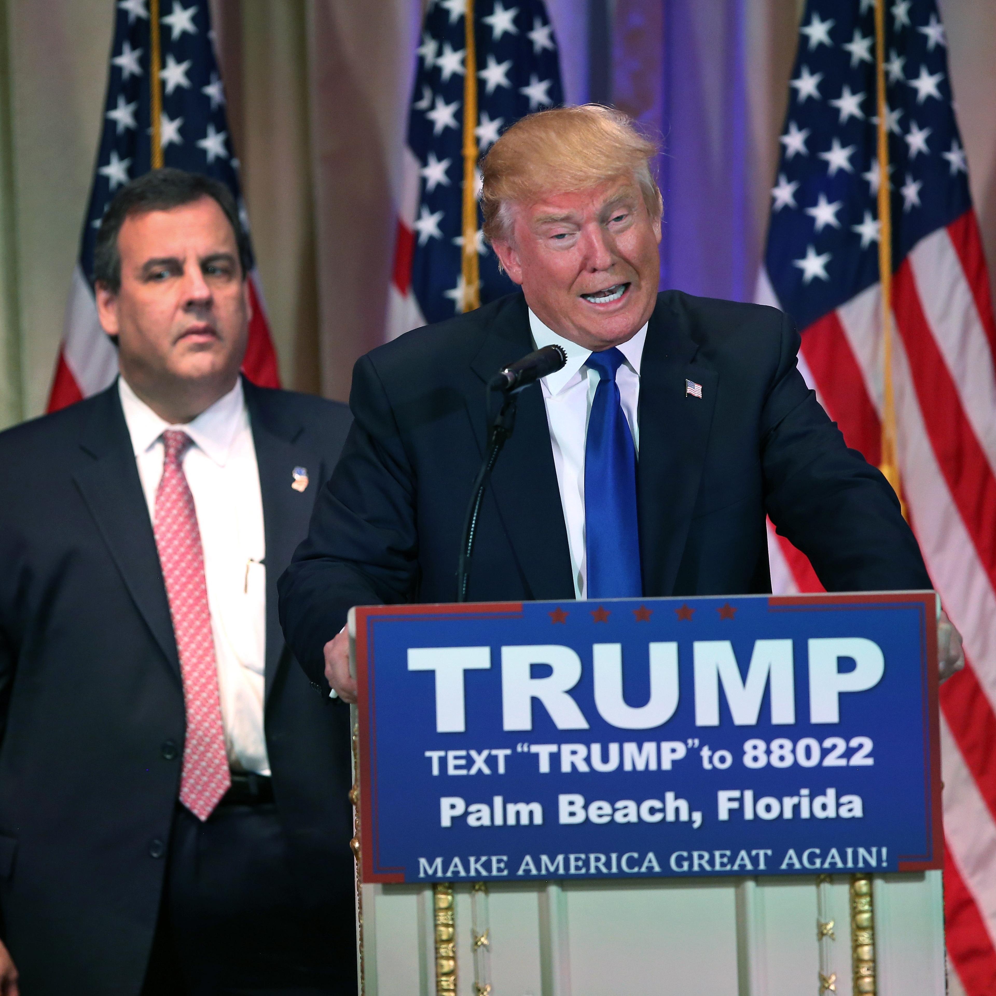 Chris Christie accompanies Donald Trump at a press conference on March 1, 2016 in Palm Beach, Fla.