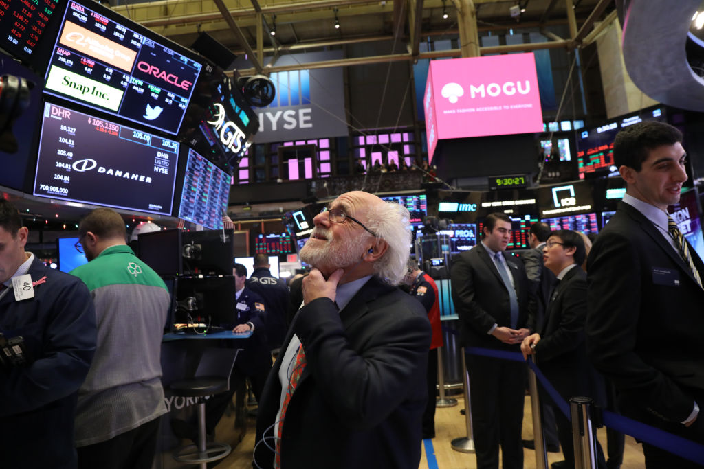 Stocks On NYSE Open Fall Over 400 Points After Opening Bell