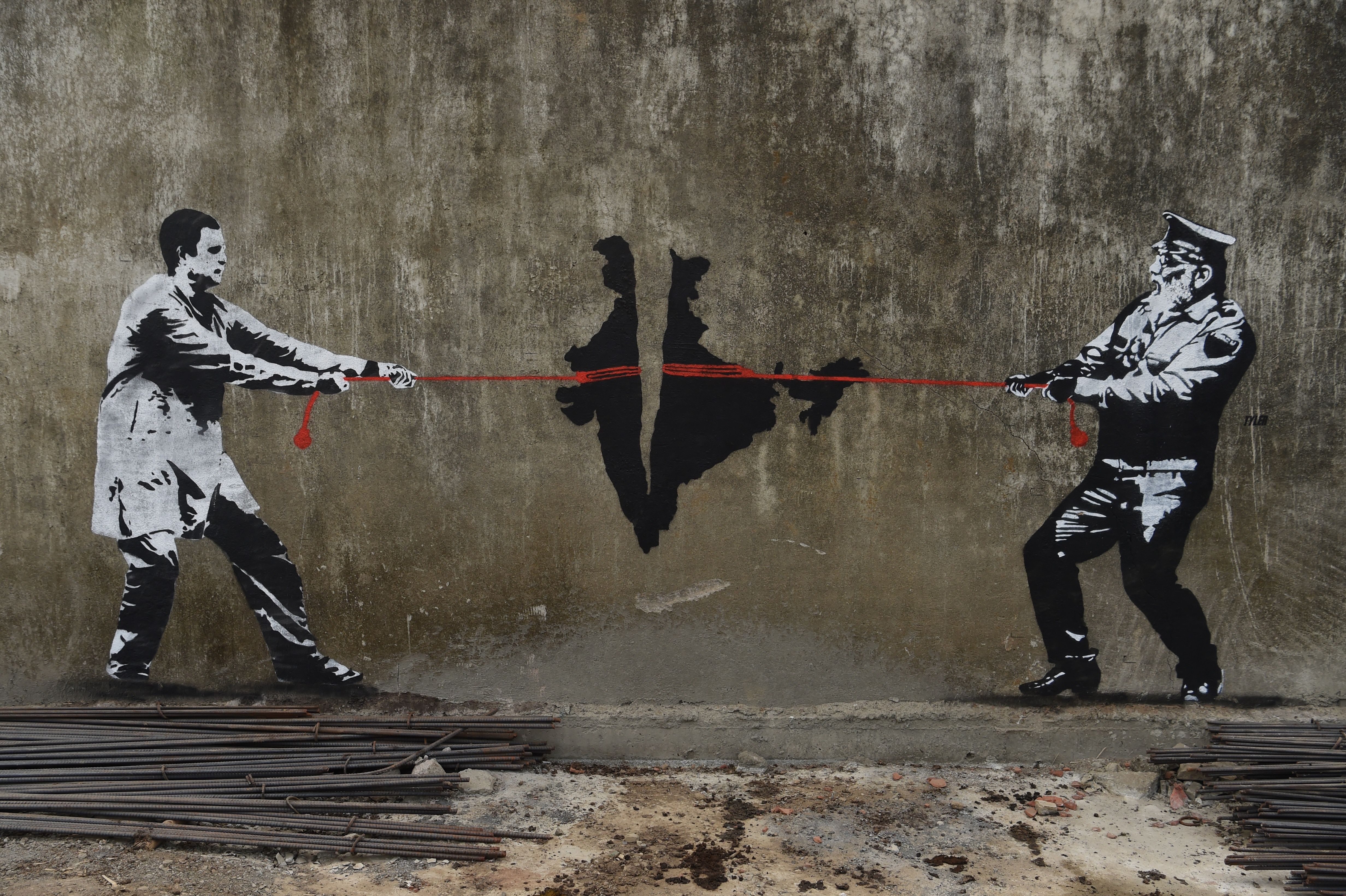 TOPSHOT-INDIA-POLITICS-ELECTION-VOTE-GRAFFITI